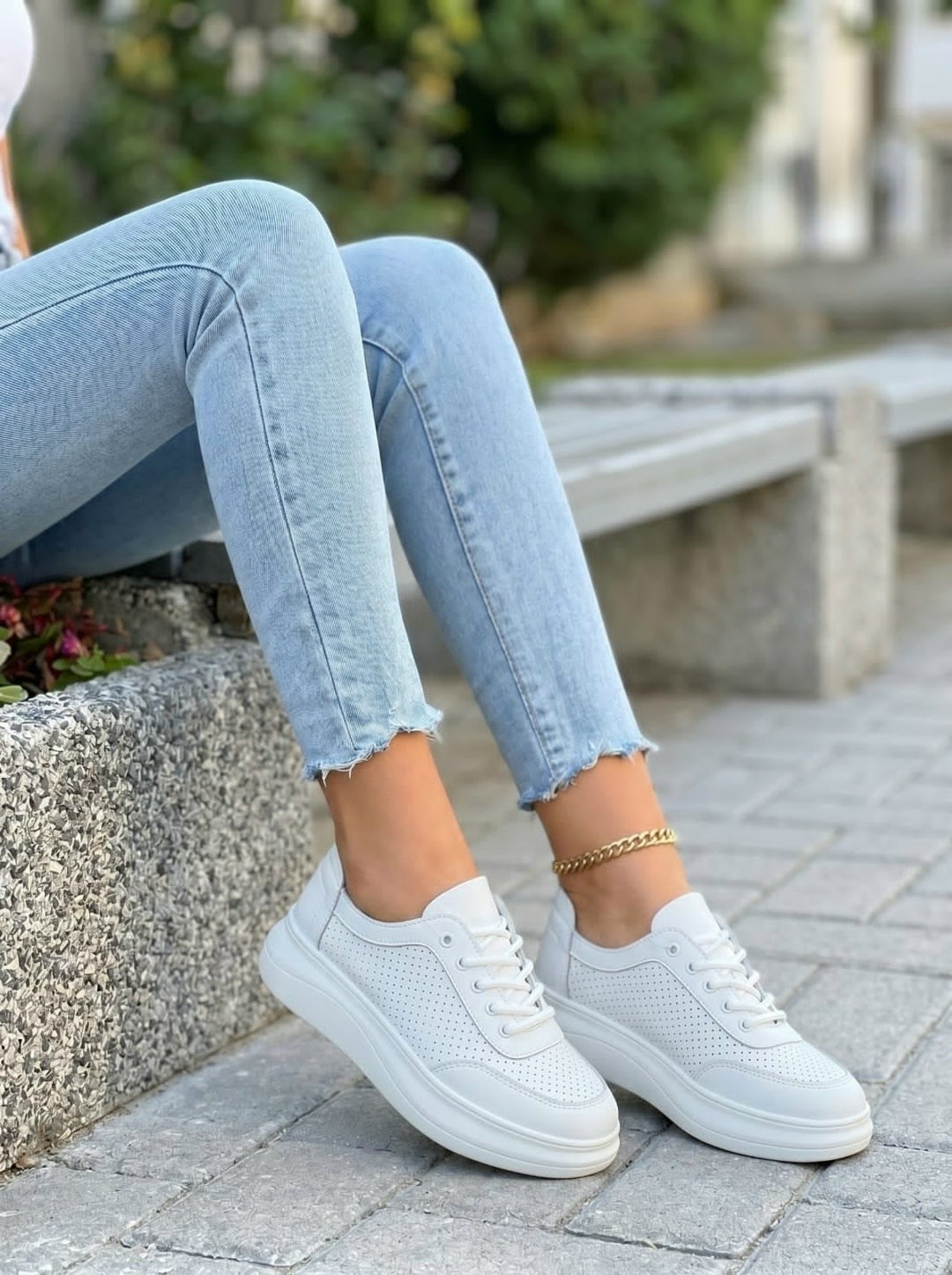 ,кроссовки женскиe,белые кроссовки женские,кеды женски,женские кеды