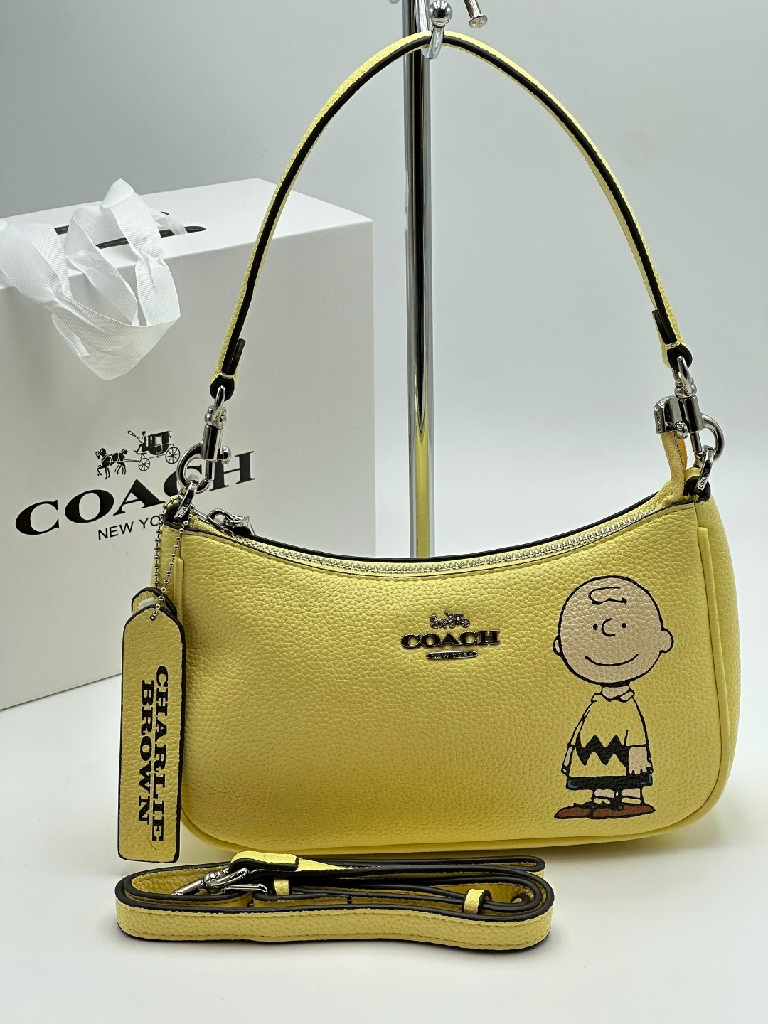 женская сумка coach,сумка coach,брендовая сумка через плечо coach,сумка,женская сумка