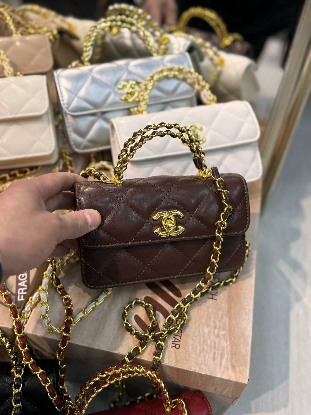 chanel сумка,сумка женская chanel,сумка шанель,модная сумка шанель,сумка в стиле chanel