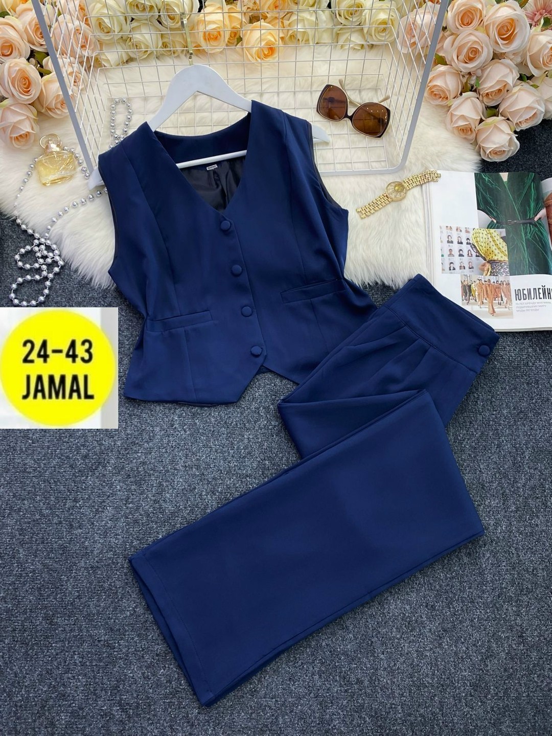 элегантный брючный костюм,женский брючный костюм из двух предметов,брючный костюм,брючный костюм с жилетом,брючный костюм женский