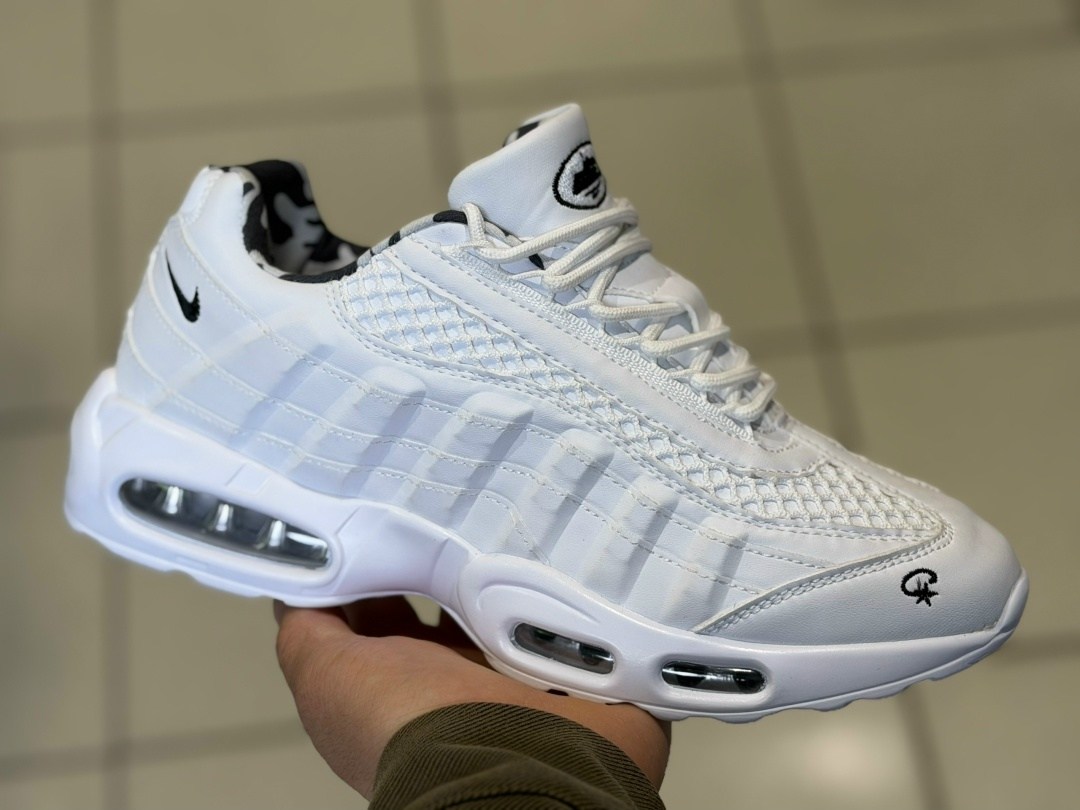 кроссовки nike air max 95,мужские кроссовки nike air max 95,nike air max 95,nike air max 95 essential,nike air max 95 triple black