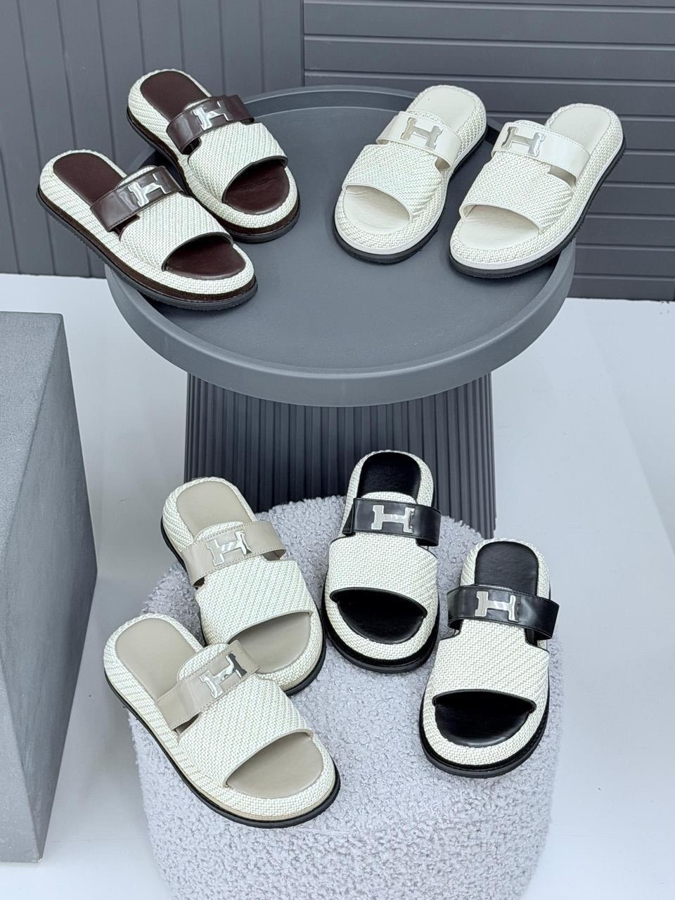 ,стильные босоножки,шлепанцы женские,женские босоножки,сандалии модные