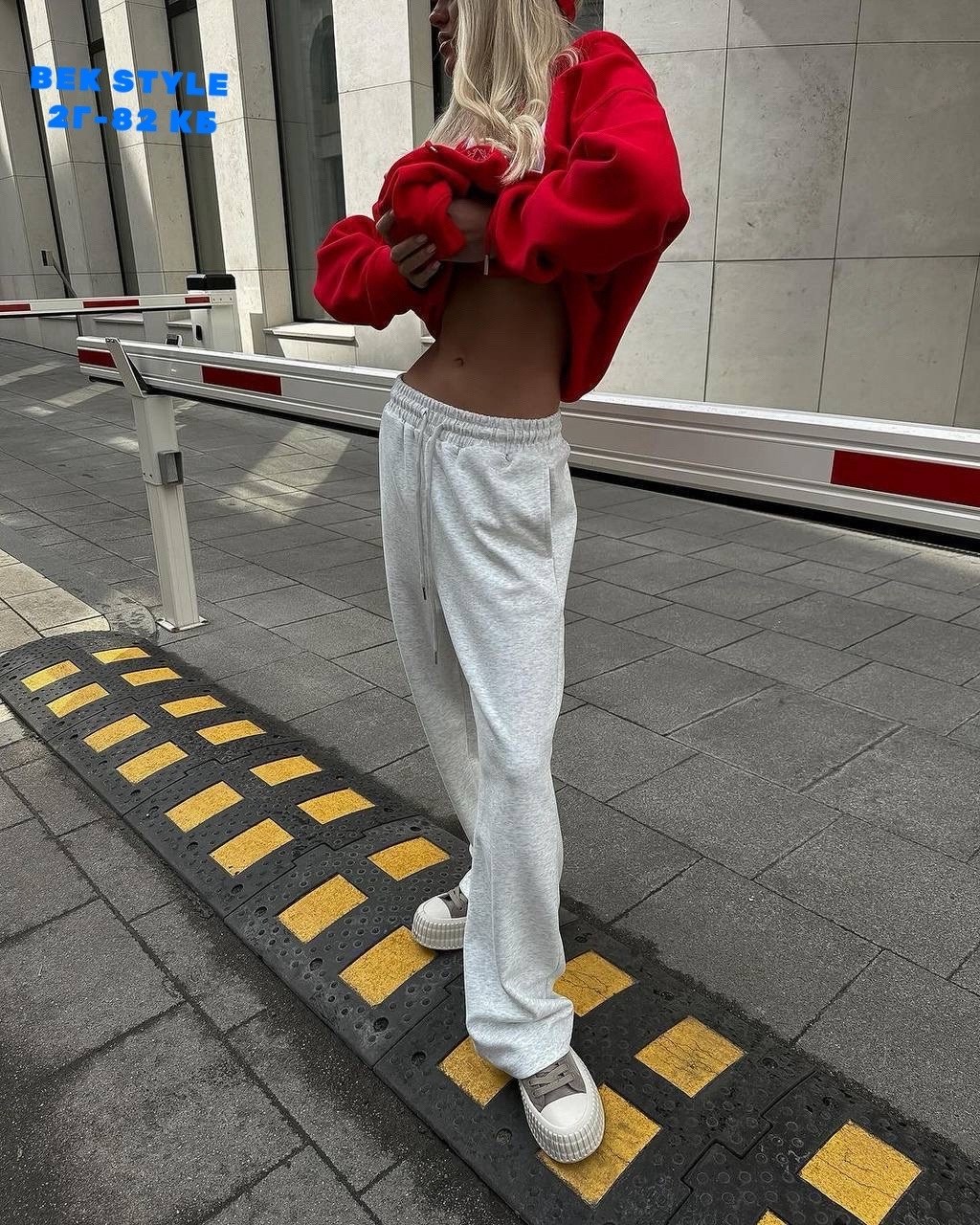 яркие спортивные костюмы женские оверсайз,cпортивный костюм женский на флисе,спортивный костюм женский,костюм красный,спортивные костюм