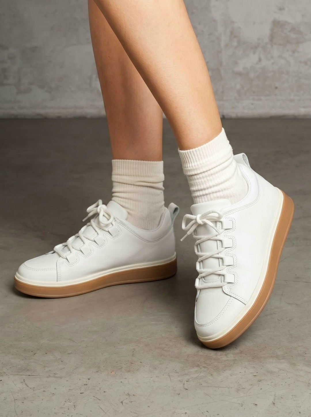 ,модные кеды кожаные женские,женские кеды,обуви, кэжуал