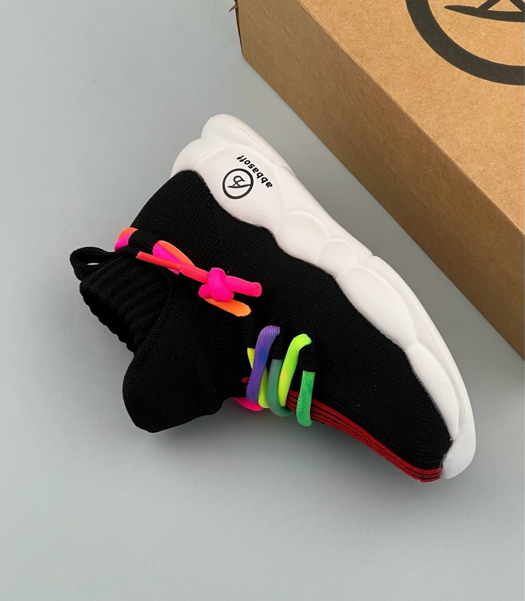 детские кроссовки,кроссовки,кроссовки для детей,модные кроссовки,спортивная  для мальчика