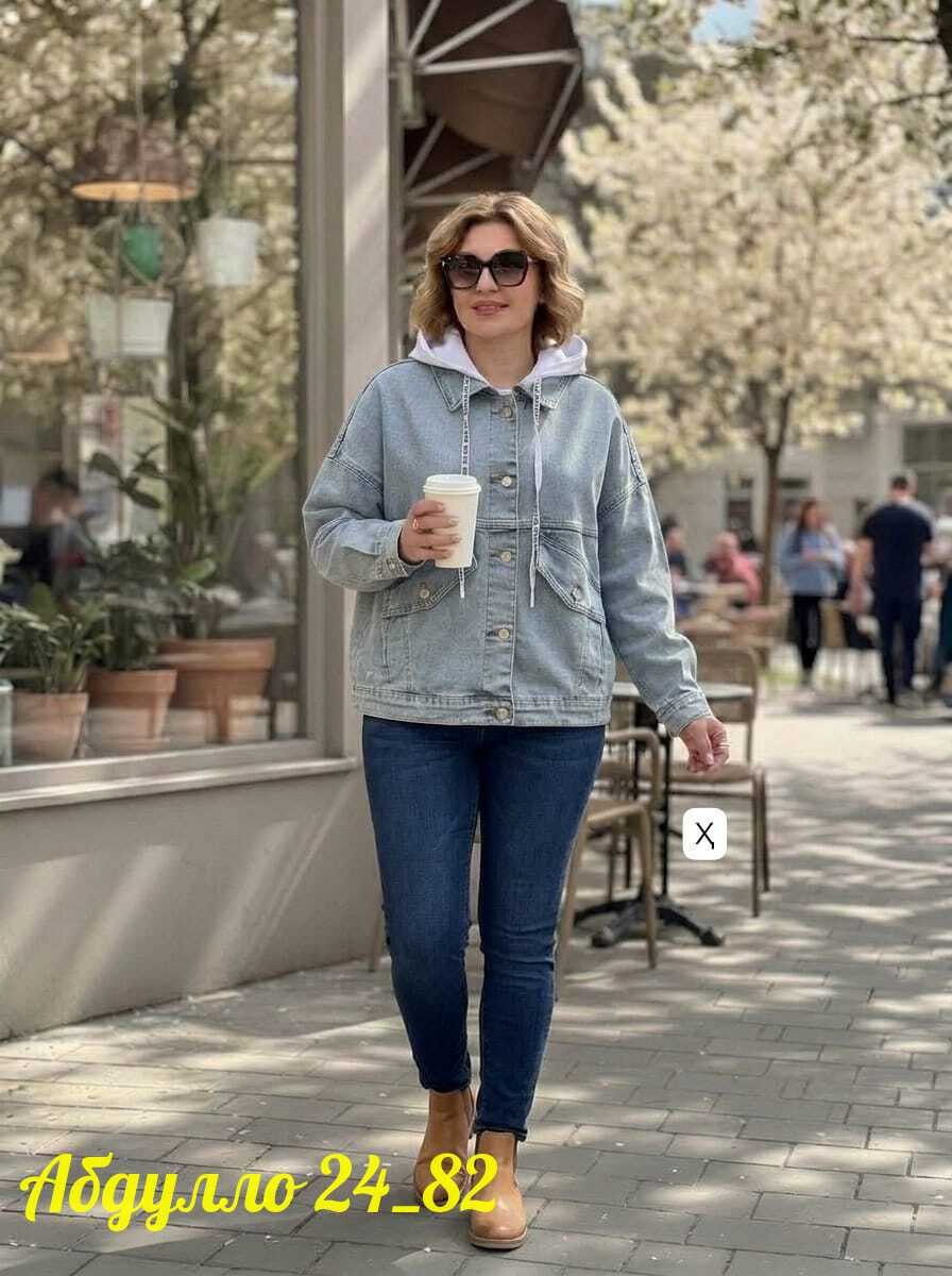 куртка женская джинсовая,джинсовая куртка,модные джинсовые куртки,джинсовая куртка больших размеров,женская джинсовая куртка с капюшоном