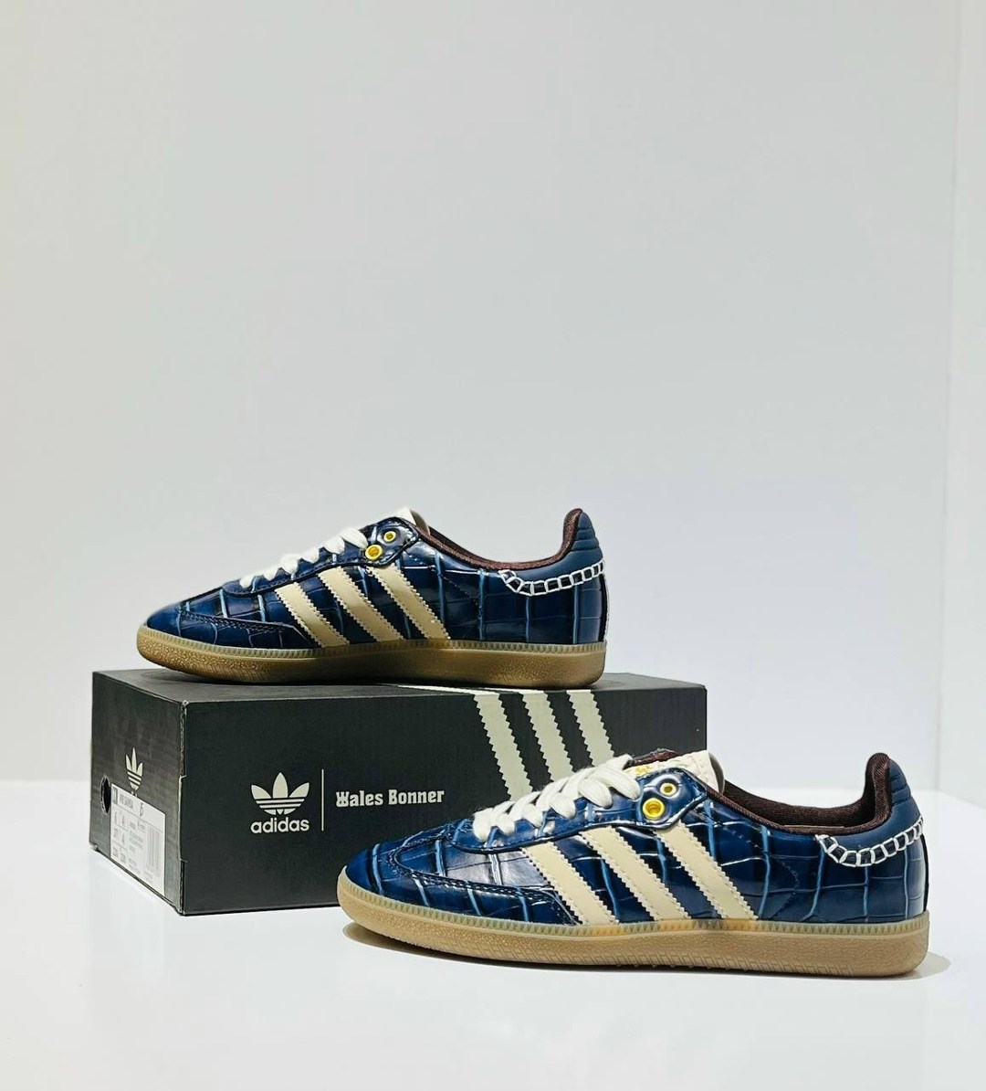 кроссовки adidas samba x wales bonner og croc - collegiate navy,adidas samba wales bonner navy croc,wales bonner x adidas samba og croc collegiate navy,кроссовки adidas x wales bonner samba og navy cr