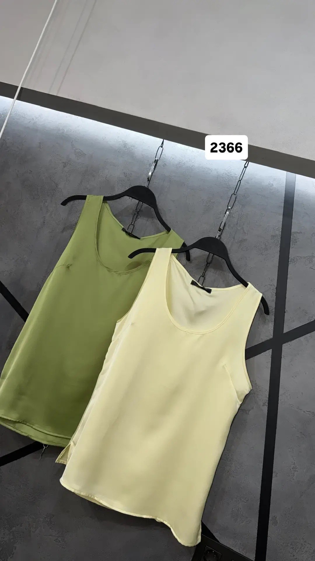 шелковый топ,топ женский,шелковая майка,женская майка,атласный топ