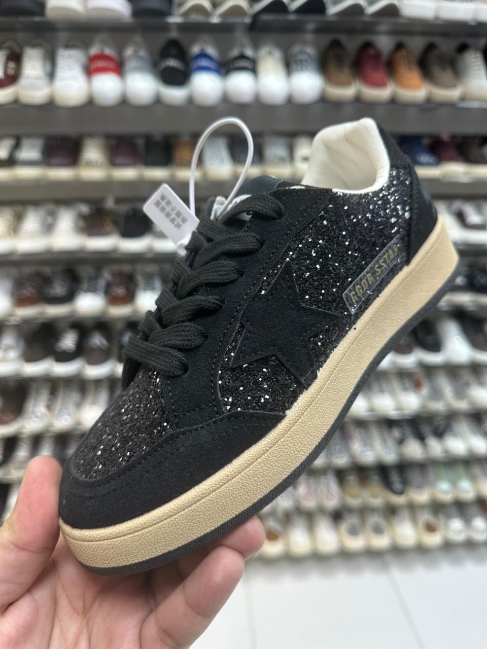 ,обуви,кроссовки женскиe,женская ,кроссовки со звездами