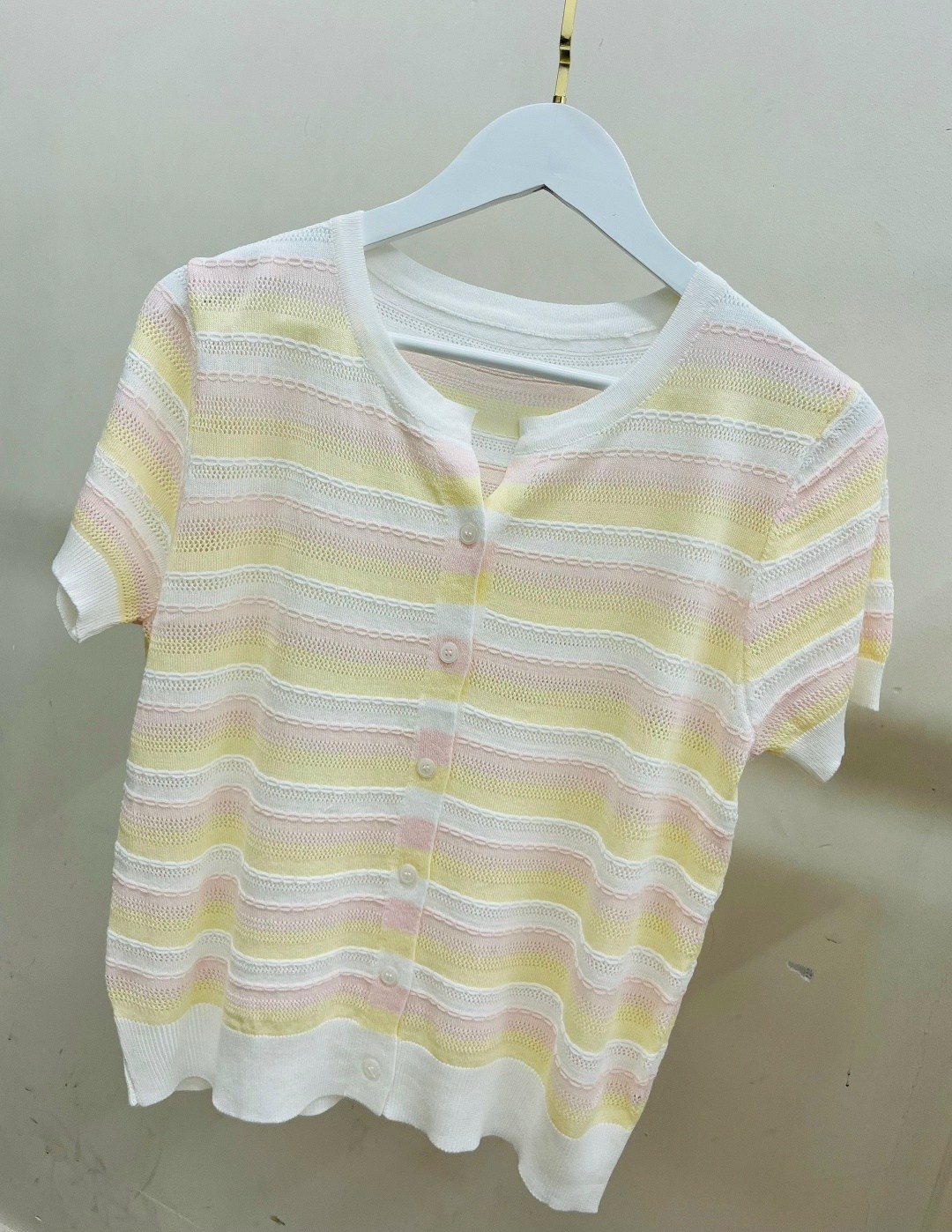 вязаные футболки женские,вязаная футболка,футболки модные,трикотажная футболка,трикотажный топ