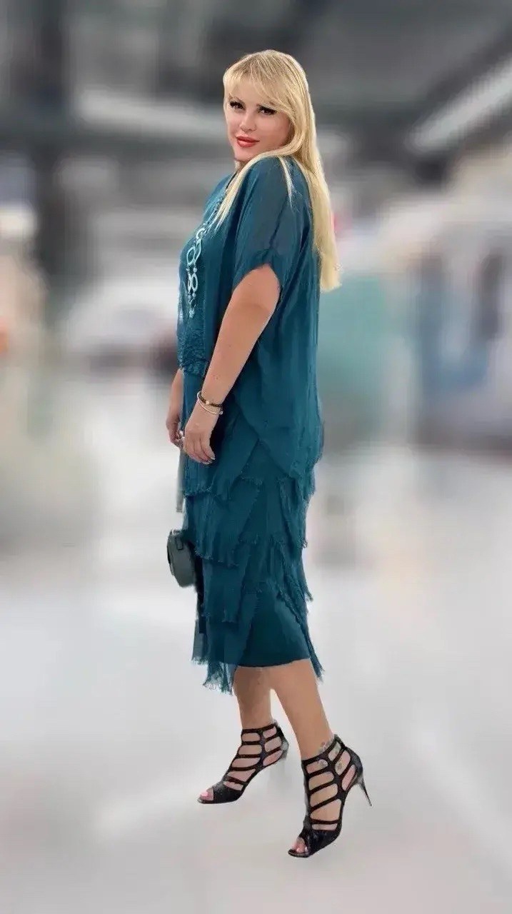 нарядное платье,платья для полных,нарядное платье для полных,женские платья больших размеров,платье для полных женщин