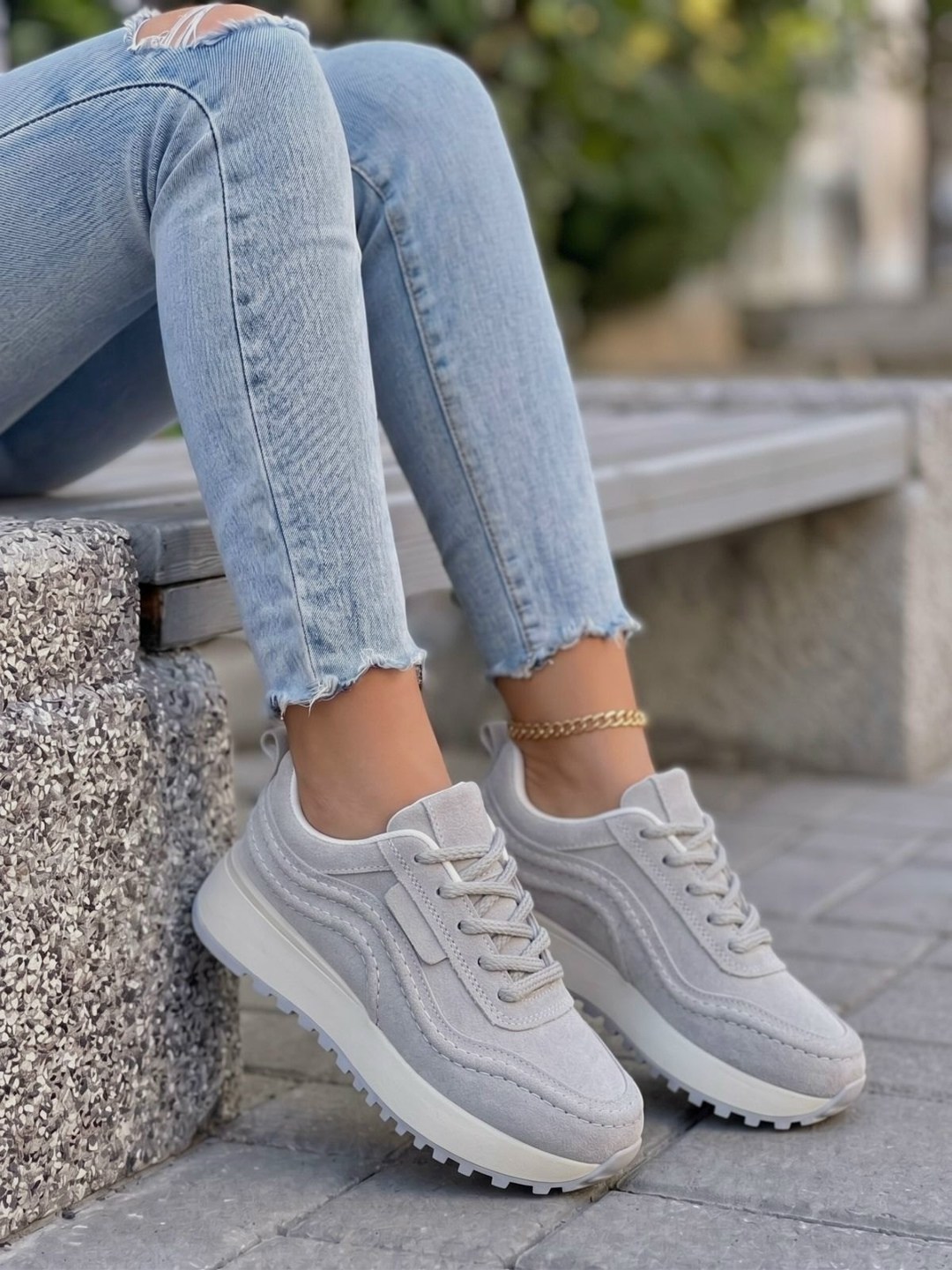 женские кроссовки,,повседневные кроссовки,модные кроссовки,кроссовки серые