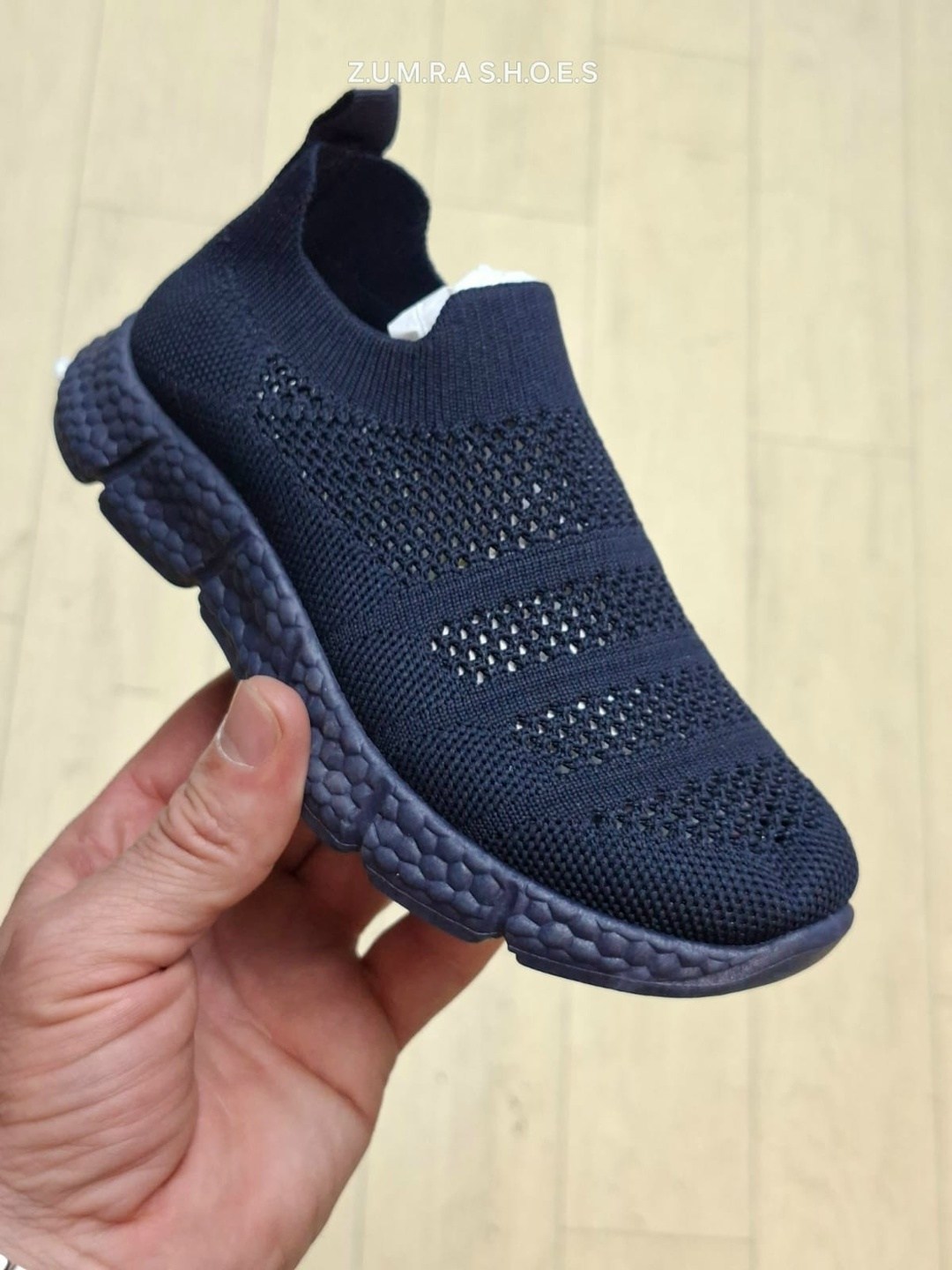 ,кроссовки,кроссовки текстильные,слипоны текстиль,слипоны сетка