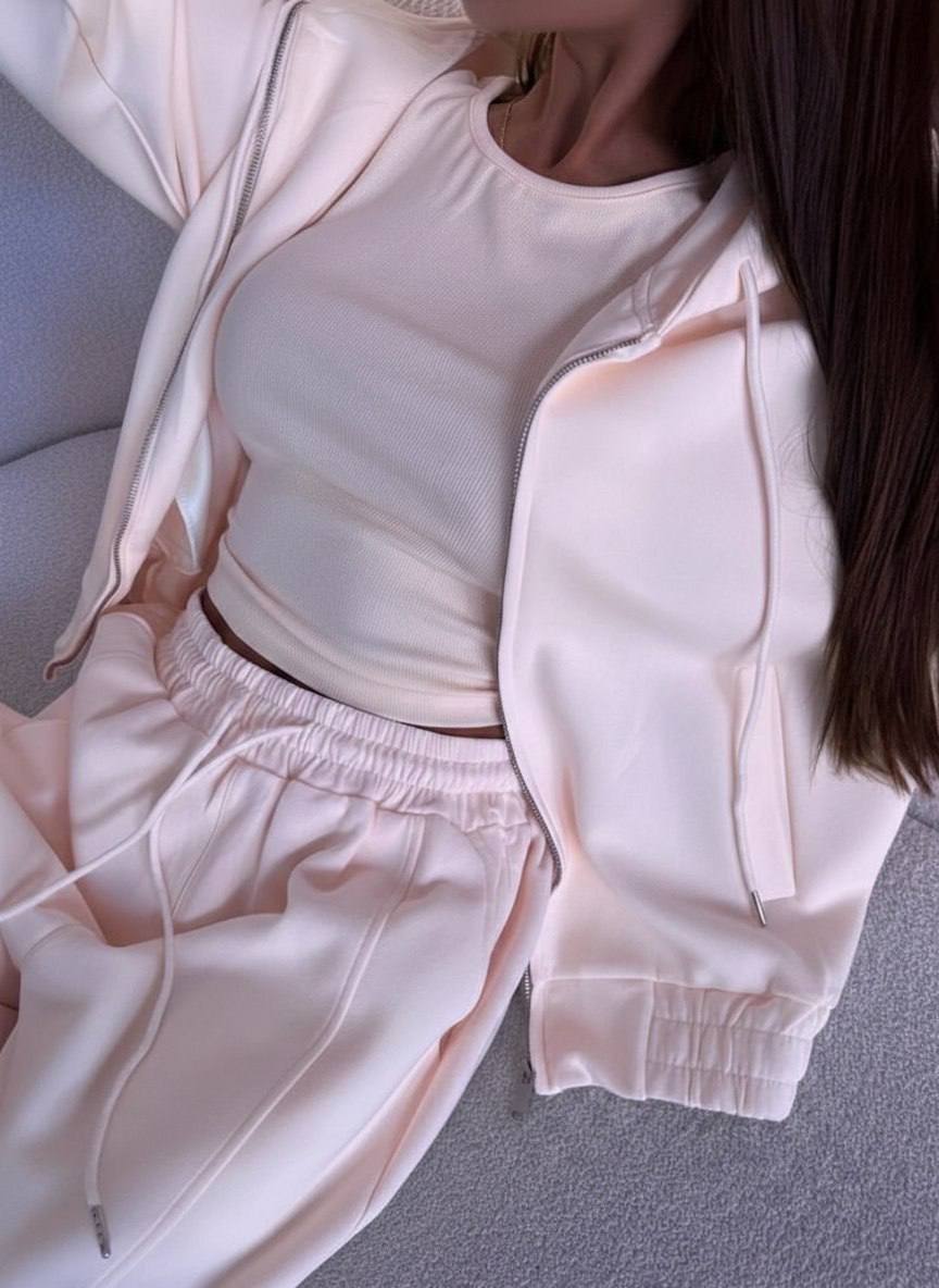 спортивный костюм женский на флисе,спортивный костюм женский,спортивный костюм,женский костюм на флисе,костюм спортивные женские костюмы