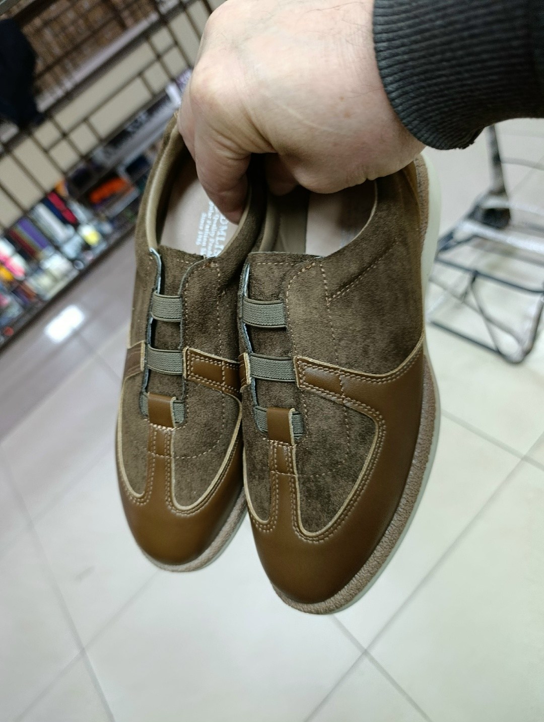 ,обуви, женская,мужская ,кроссовки коричневые