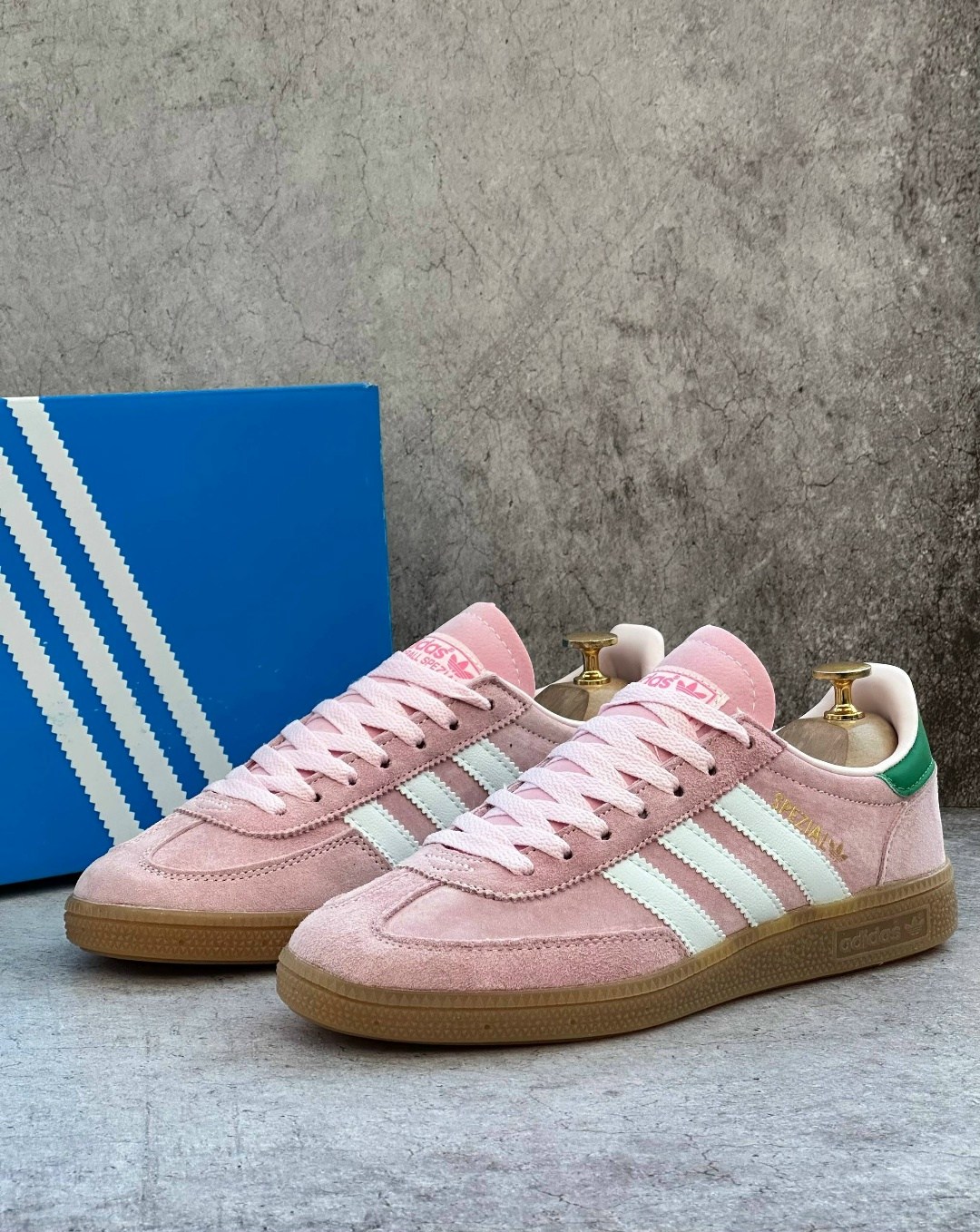 adidas spezial розовые,кроссовки adidas handball spezial,adidas handball spezial,кроссовки adidas spezial,кроссовки adidas originals handball spezial
