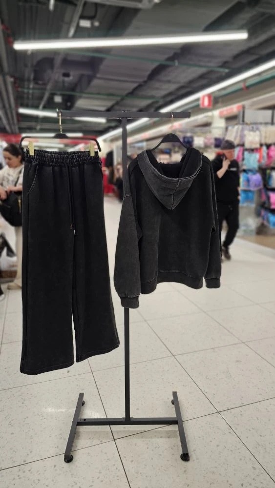 костюм спортивный,женский спортивный костюм,женский спортивный костюм из премиальной варенки,женские костюмы,спортивный костюм теплый женский