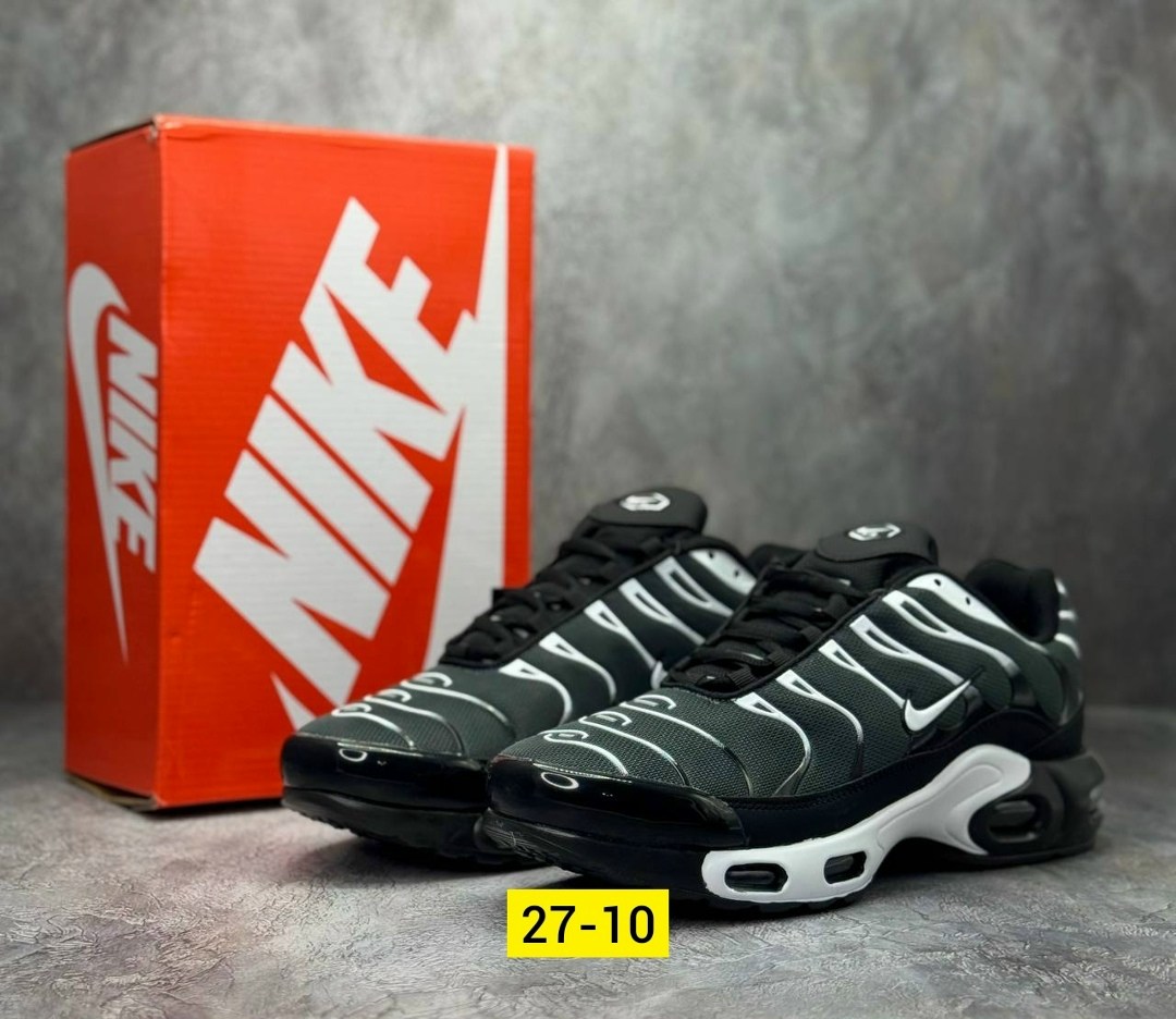 кроссовки nike air max tn plus,кроссовки мужские nike air max tn plus,nike air max tn plus,nike air max plus tn black,