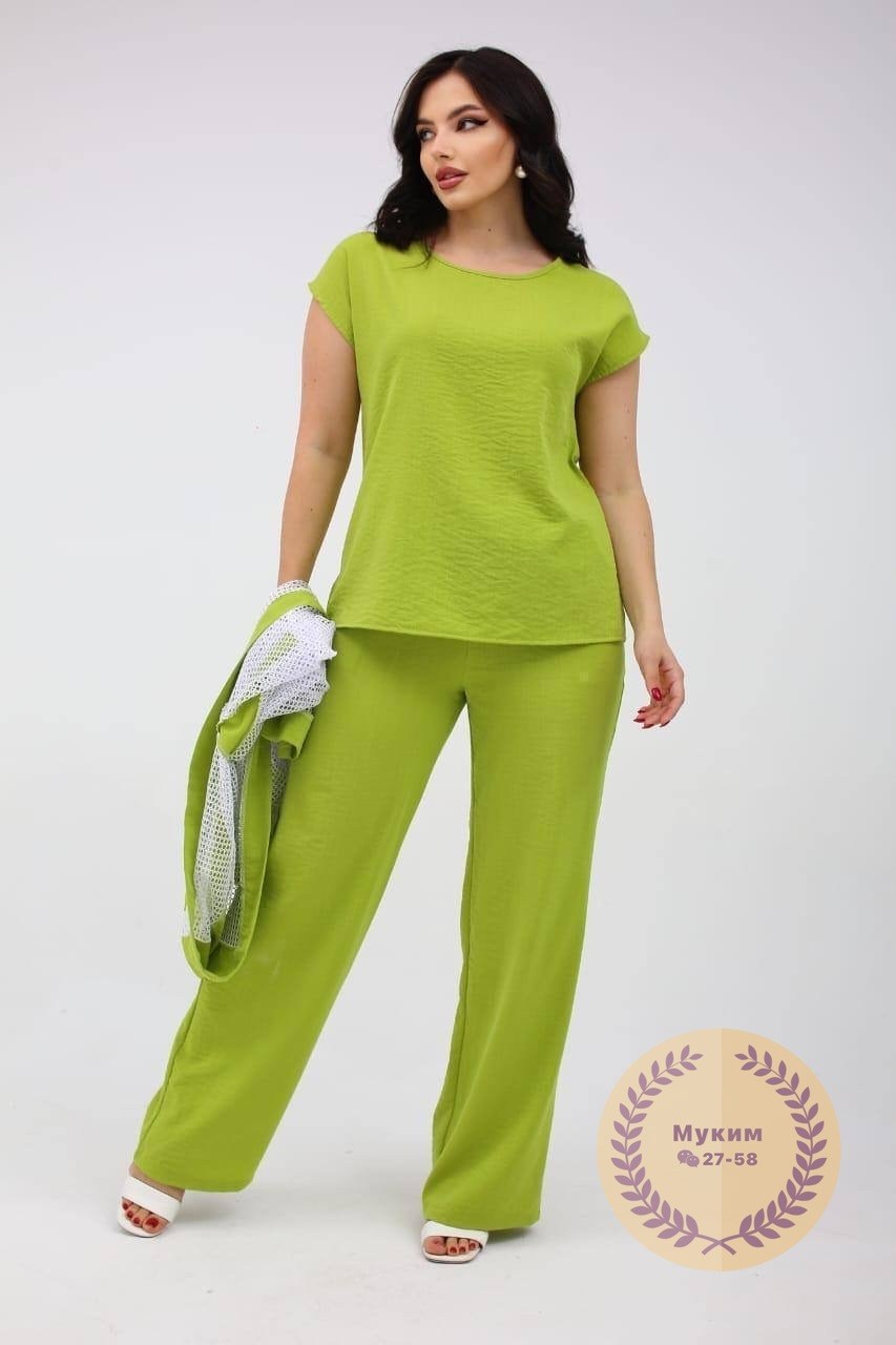 брючный костюм из прошвы,костюм женский,костюм с брюками,брючной костюм,летний брючный костюм