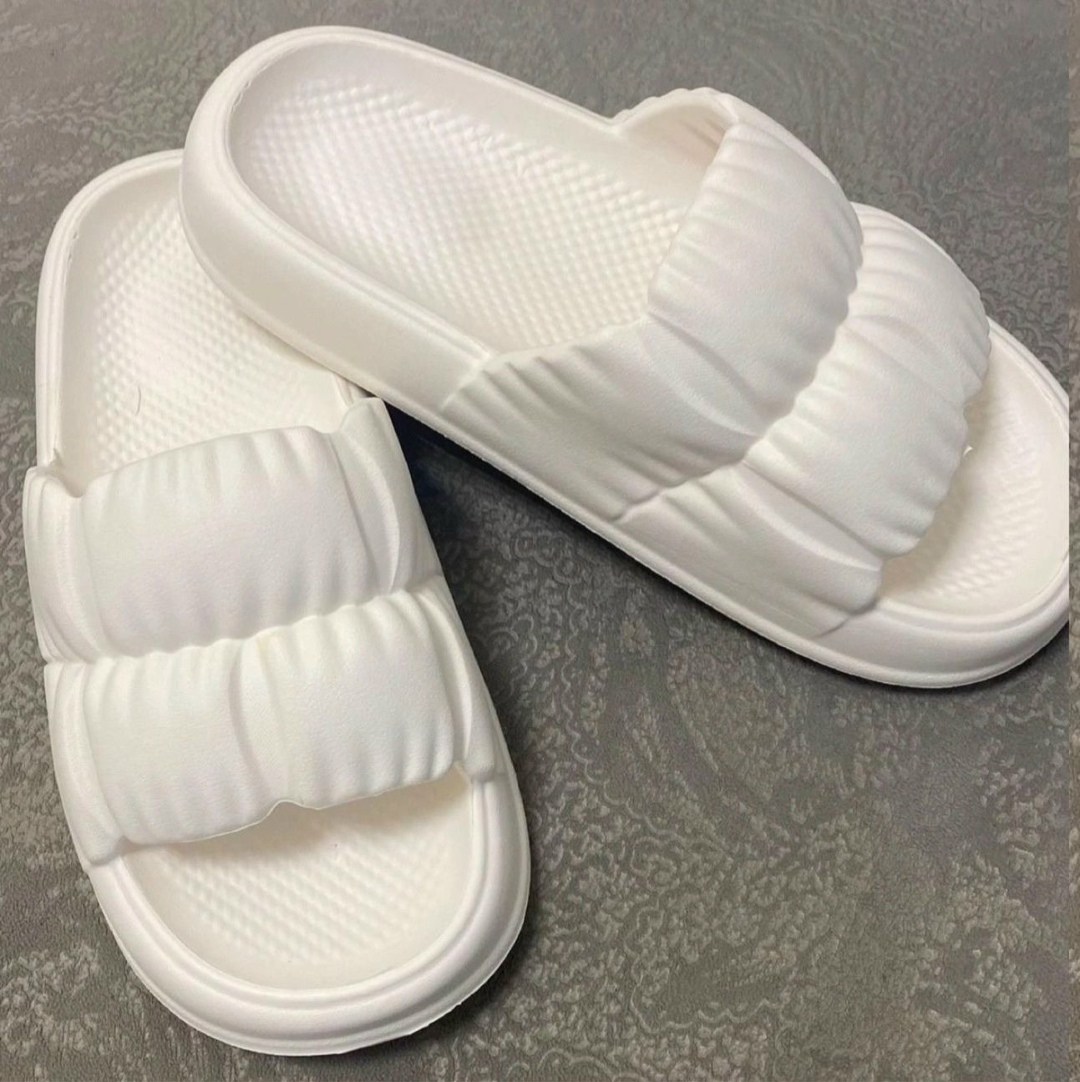 шлепки тапочки резиновые isco home textile цвет белый,шлепки тапочки резиновые isco home textile,шлепанцы изи,дутые шлепки женские,тапочки модные