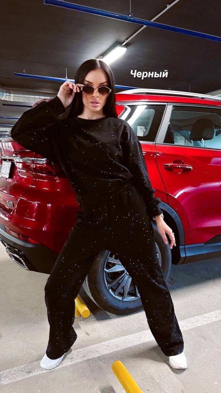 костюм спортивный,велюровый костюм,костюм в стразиках,костюм стразы,женский костюм