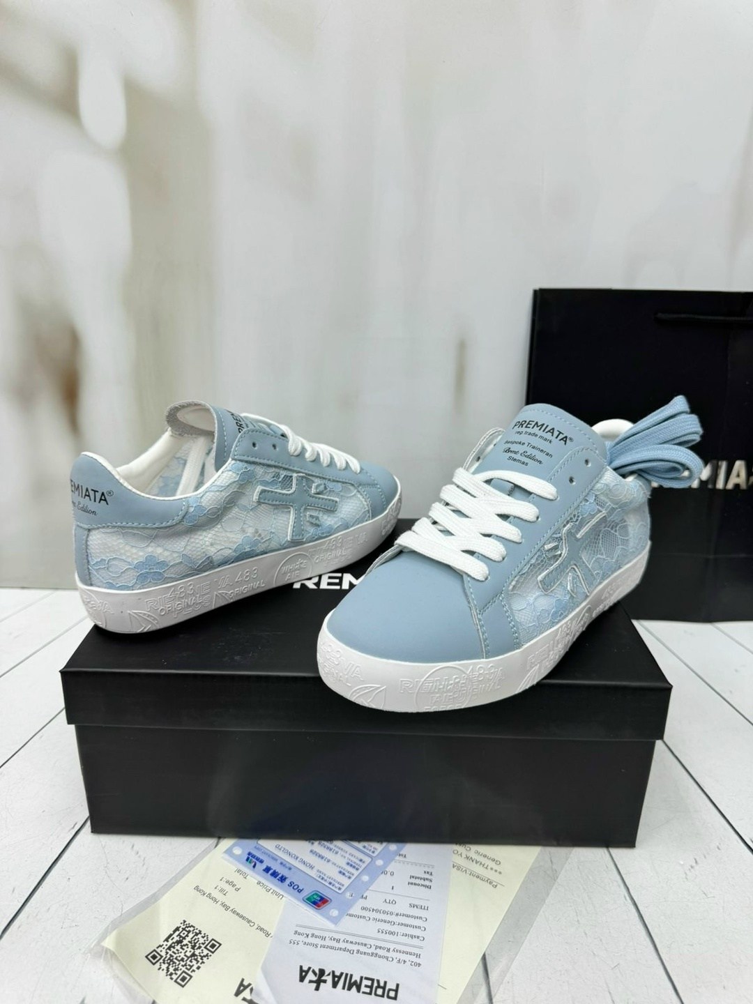 ,женские замшевые кроссовки christian dior 2026 голубые,кроссовки женские,женские замшевые голубые кеды christian dior star,женские кроссовки dior stars blue