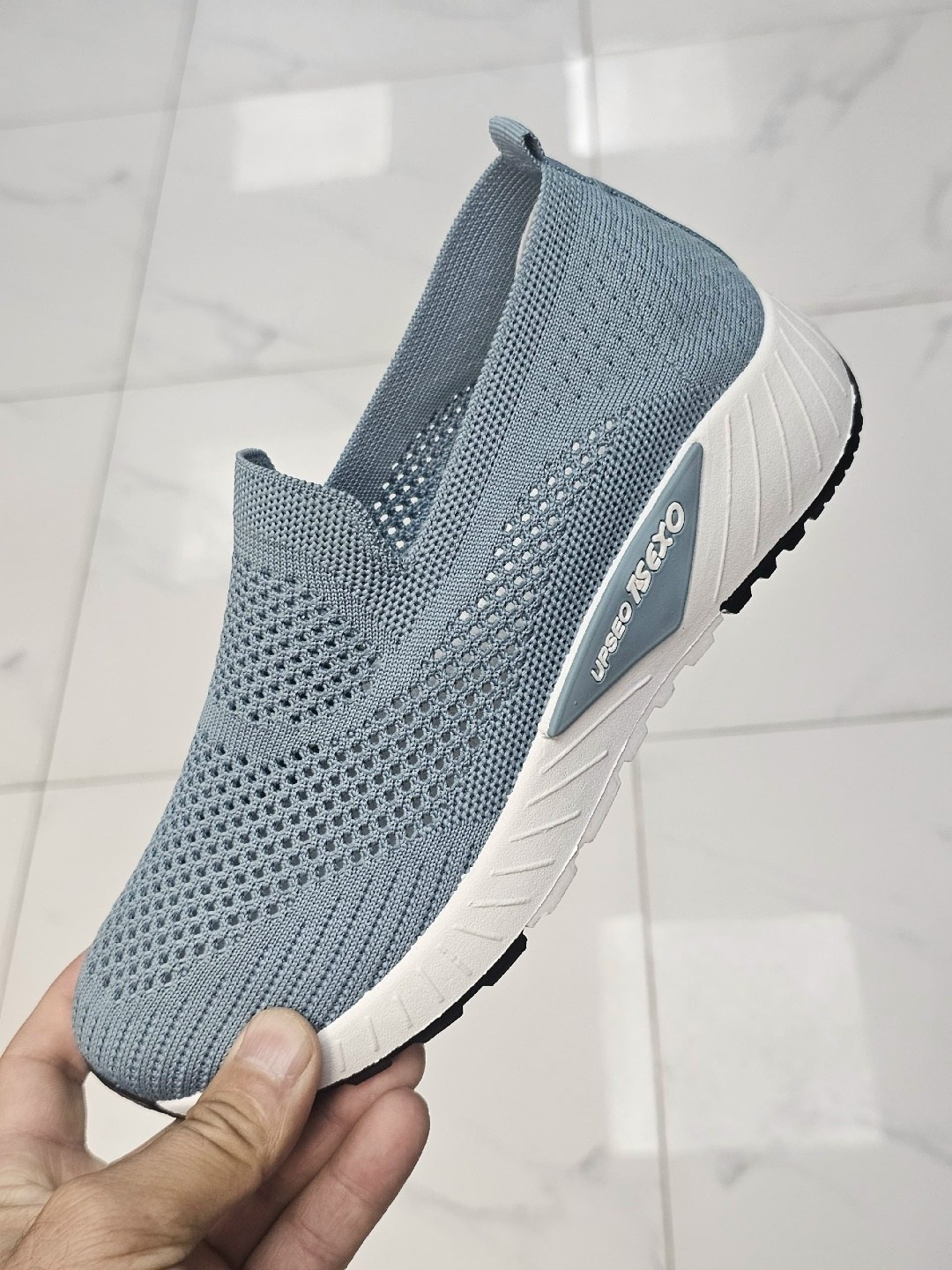 женские кроссовки,,слипоны кроссовки,слипоны женские,кроссовки удобные