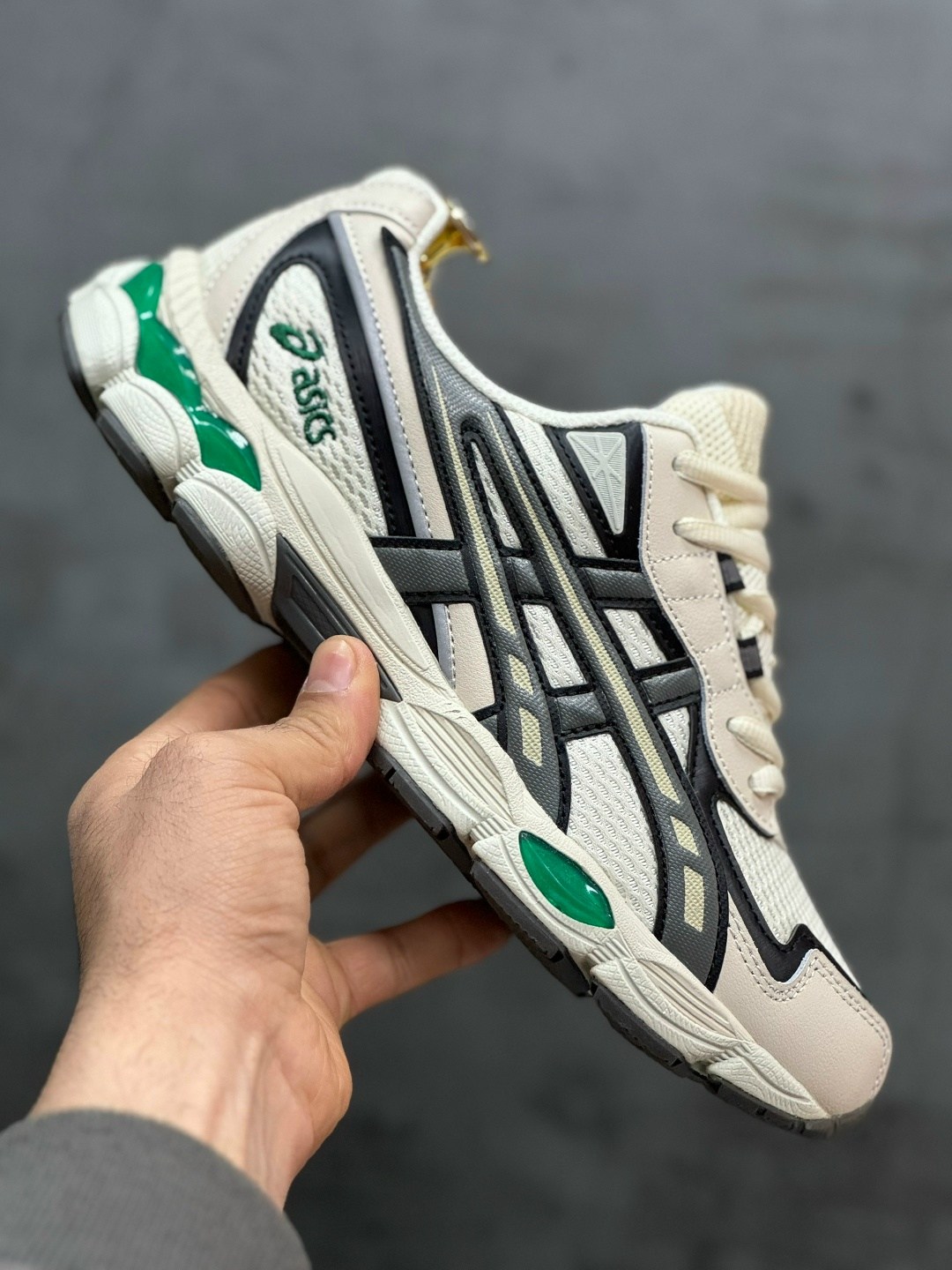 кроссовки asics gel-nyc 2055,кроссовки asics gel nyc 2055 "pale oak truffle grey",кроссовки asics gel nyc,кроссовки asics,кроссовки мужские asics