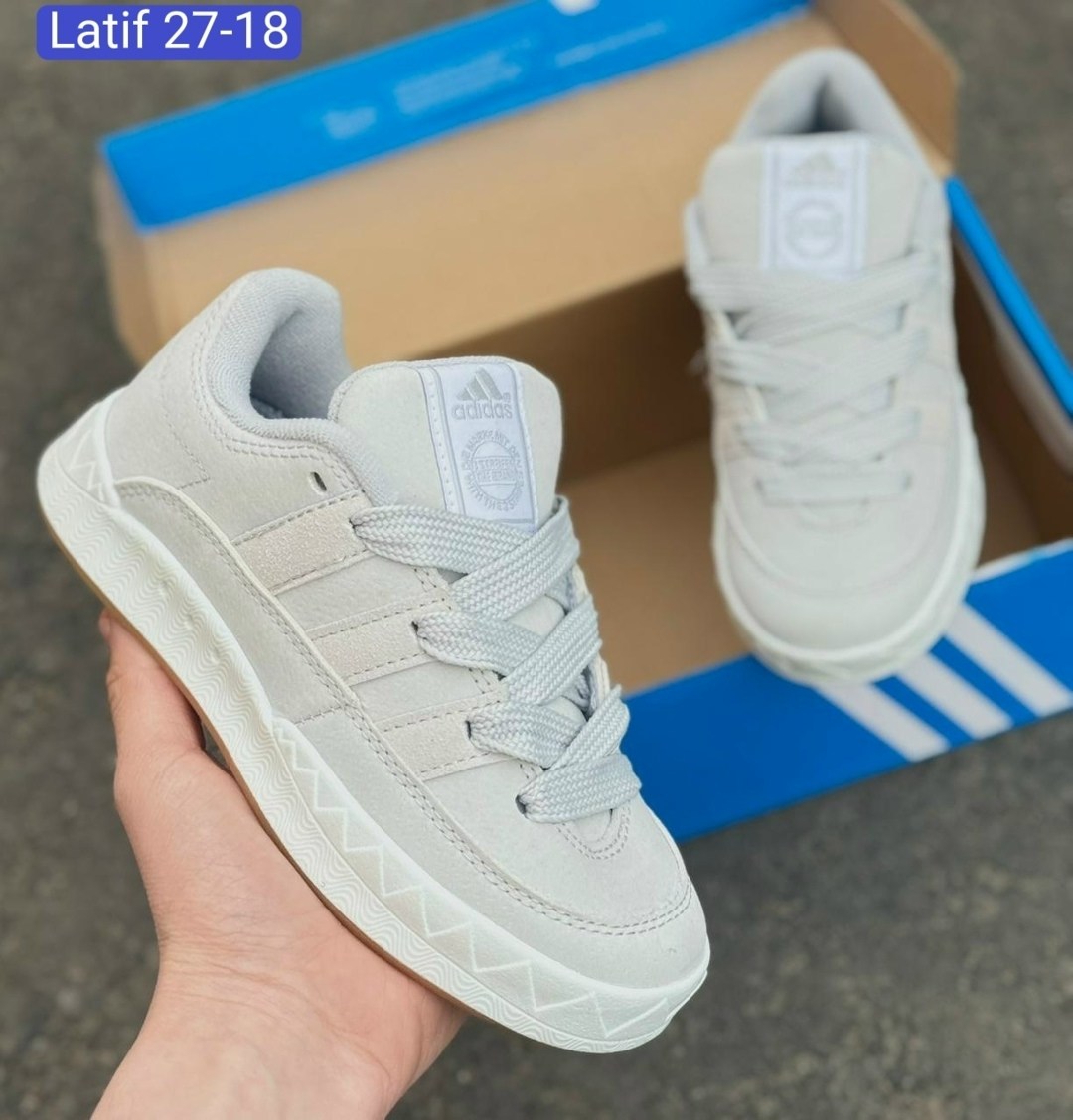 ,кроссовки adidas,женские кроссовки,кроссовки адидас,кроссовки мужские adidas