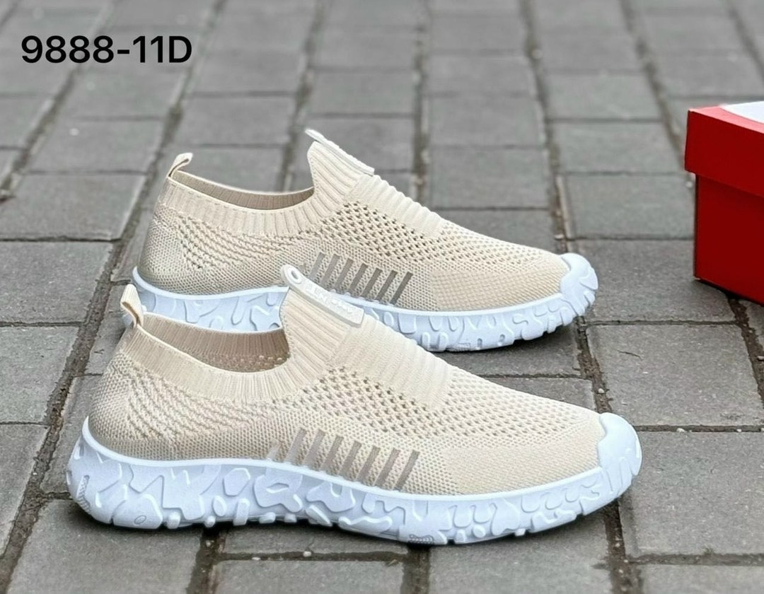 ,кроссовки женскиe,спортивная ,слипоны женские,вязаная