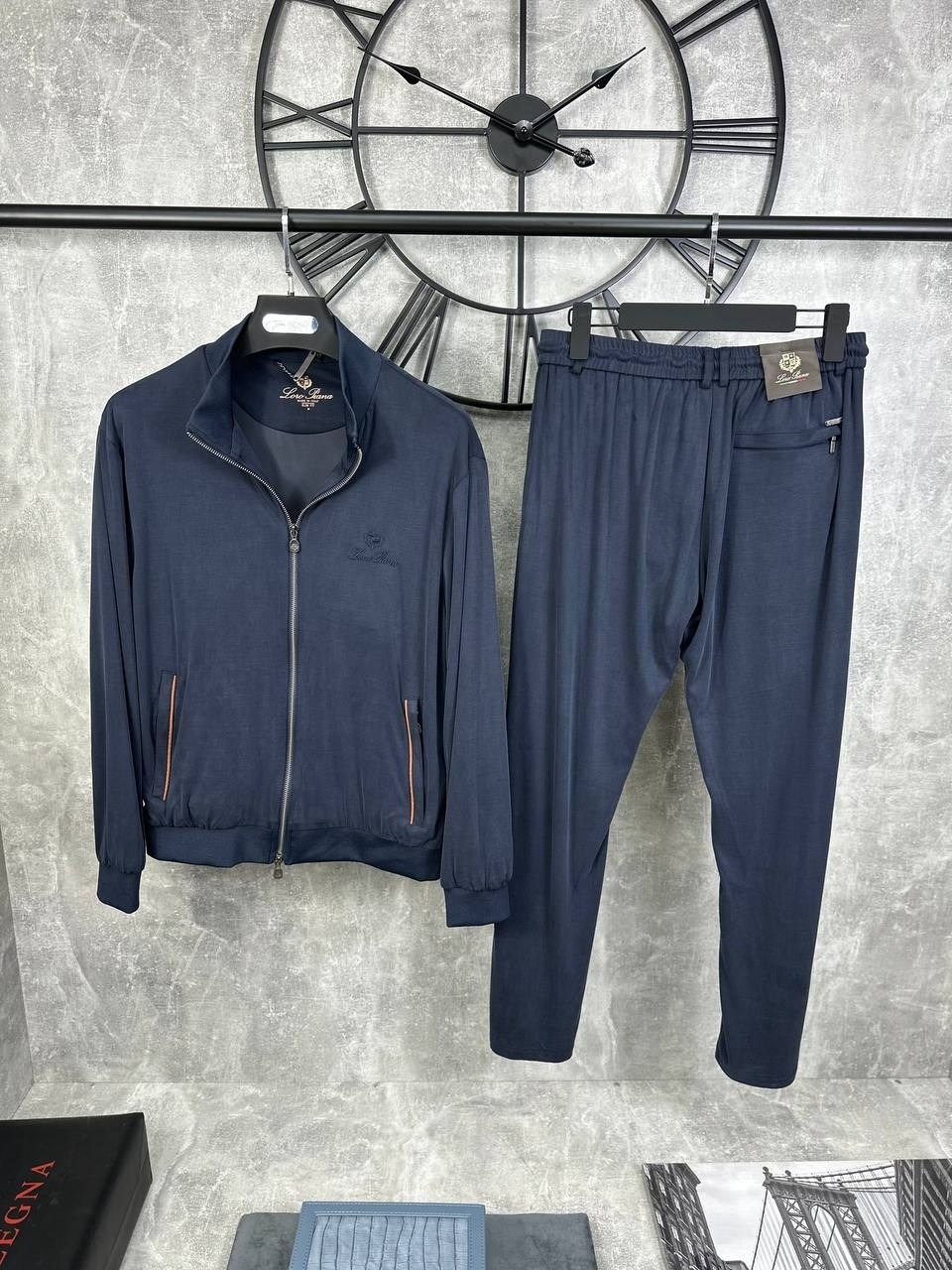 спортивный костюм brunello cucinelli,спортивный костюм loro piana,спортивный костюм brunello cucinelli чёрный,спортивный костюм лоро пиано мужской,мужской спортивный костюм