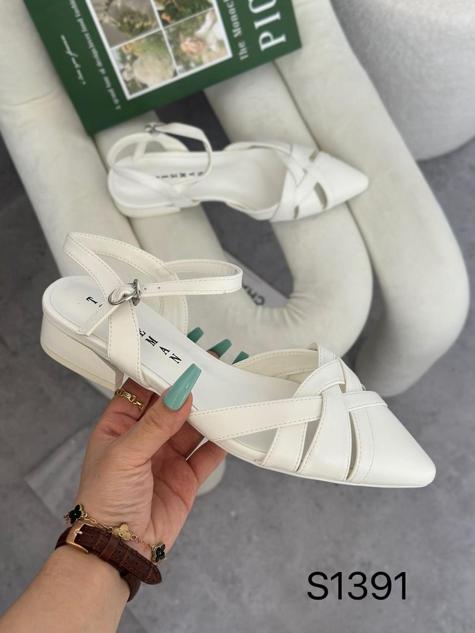 туфли ,,женская ,босоножки женские,туфли женские