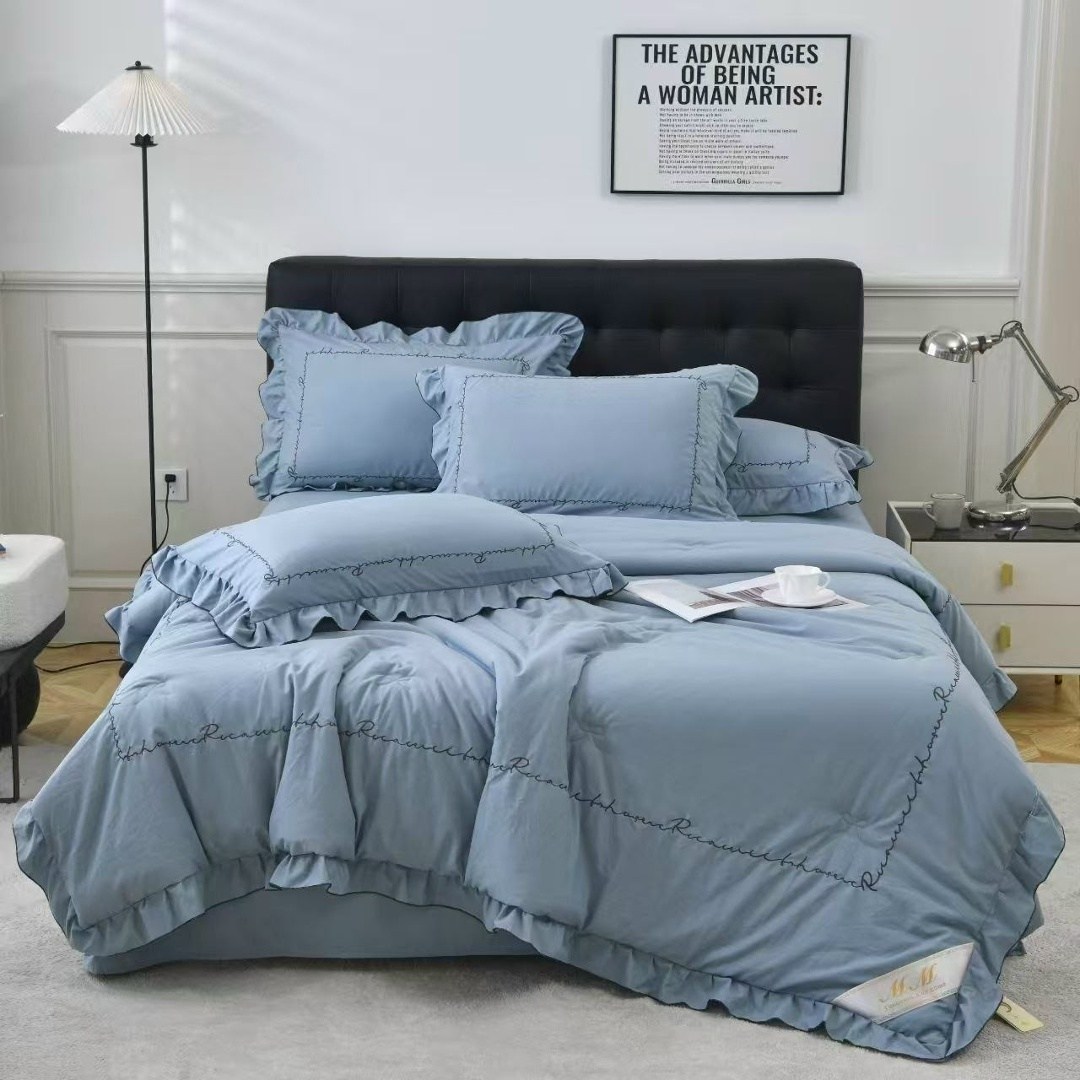 комплект постельного белья с одеялом,комплект постельного белья с одеялом евро,комплект постельного белья с готовыми одеялами,комплект постельного белья,комплект постельного белья с одеялом сатин евро