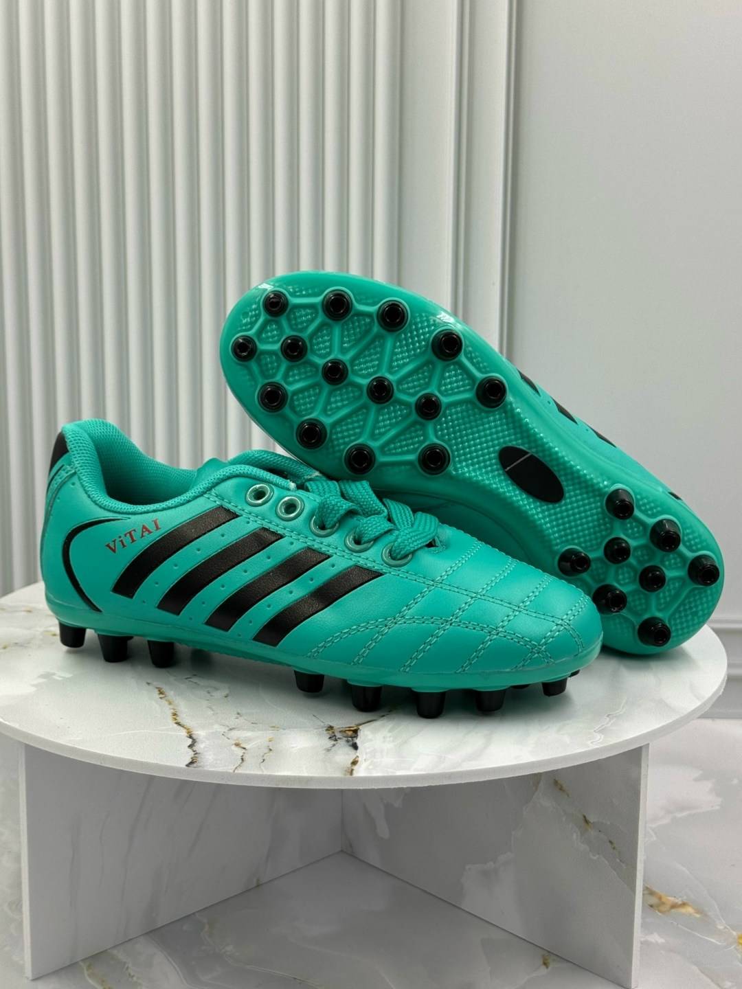 бутсы футбольные детские,футбольная бутса,футбольные бутсы с шипами,бутсы футбольные сороконожки,футбольная