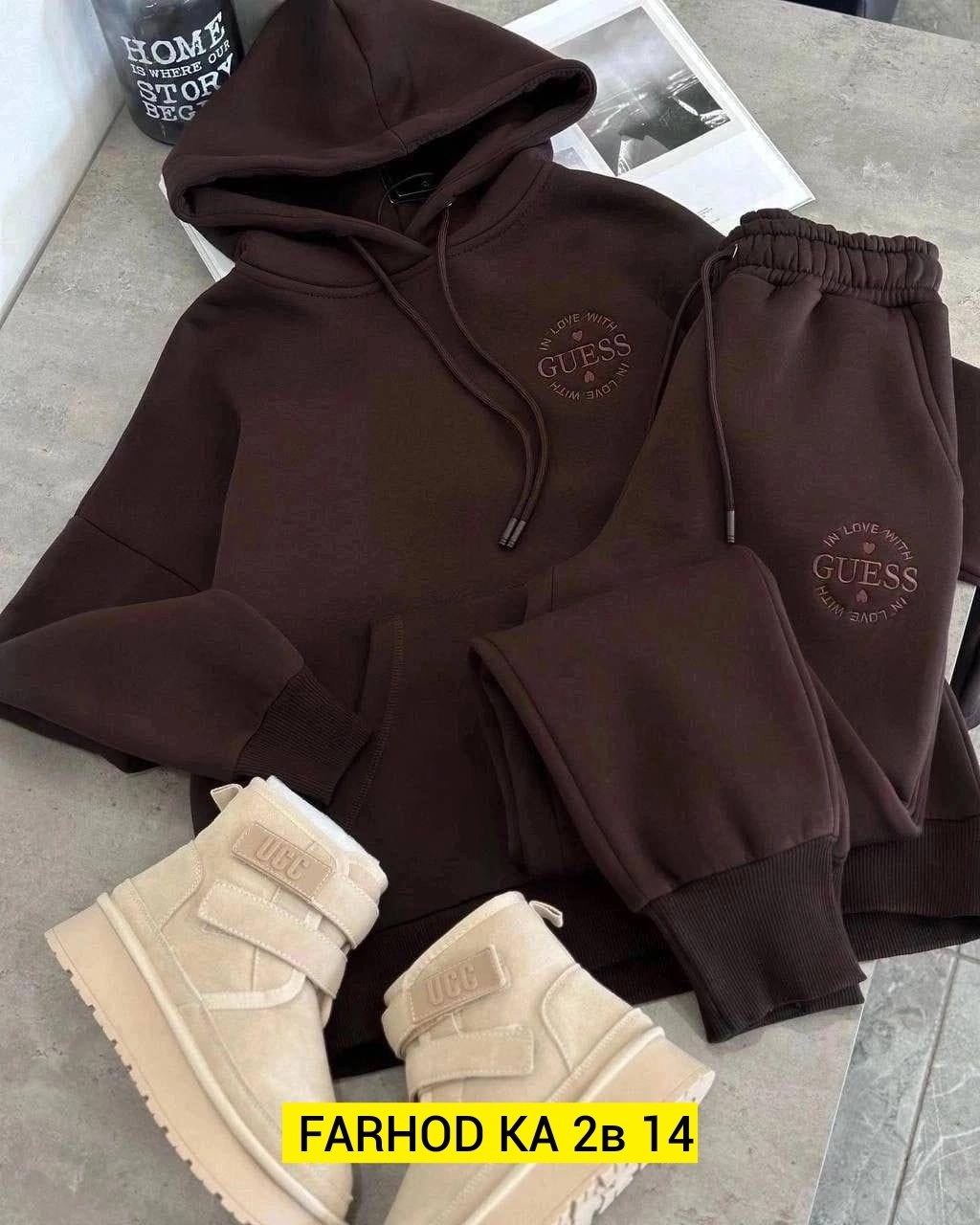 костюм на флисе,костюм guess,спортивный костюм guess трехнитка на флисе,спортивные костюм,спортивный костюм трехнитка