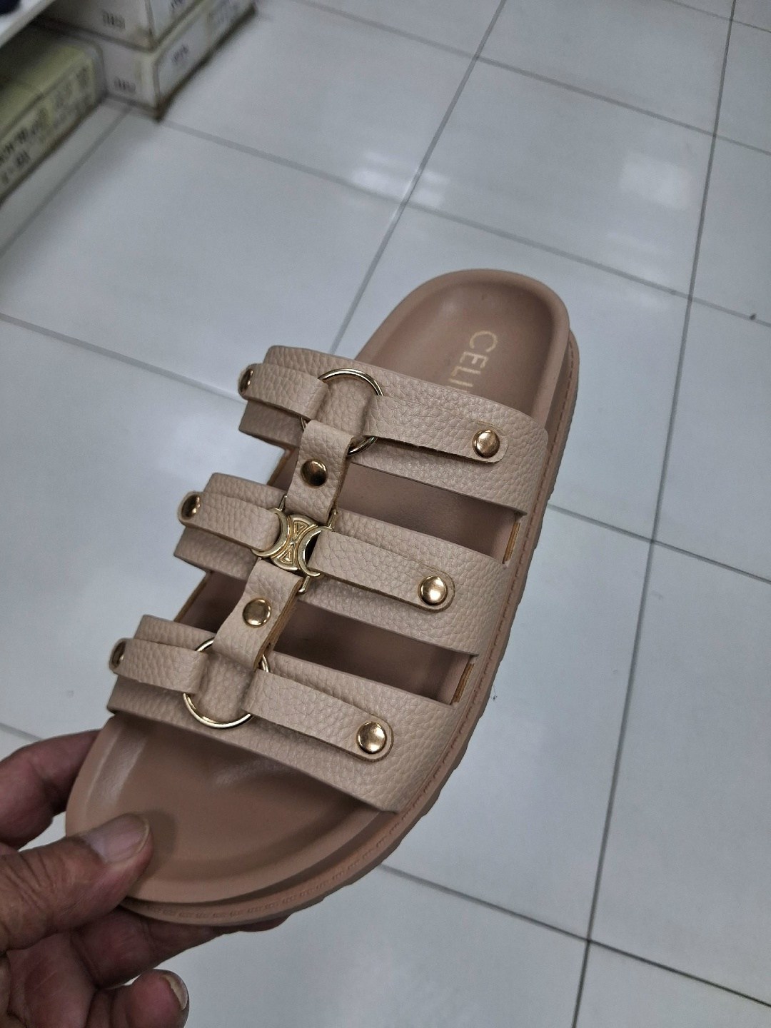 ,обуви,сандали,женские шлепанцы,сандалии мужские