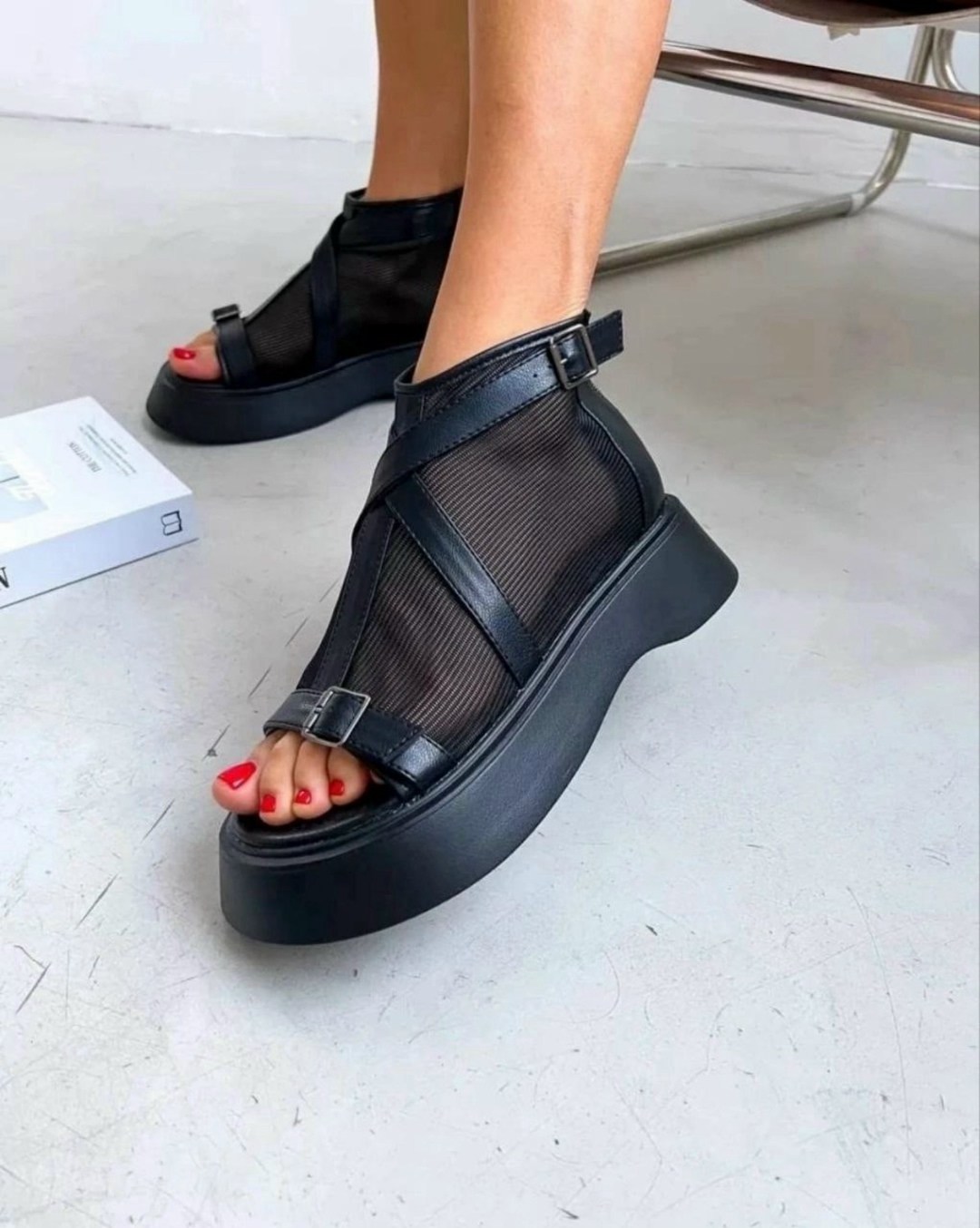 босоножки кожа,босоножки сетка,босоножки женские,стильные босоножки,босоножки на платформе
