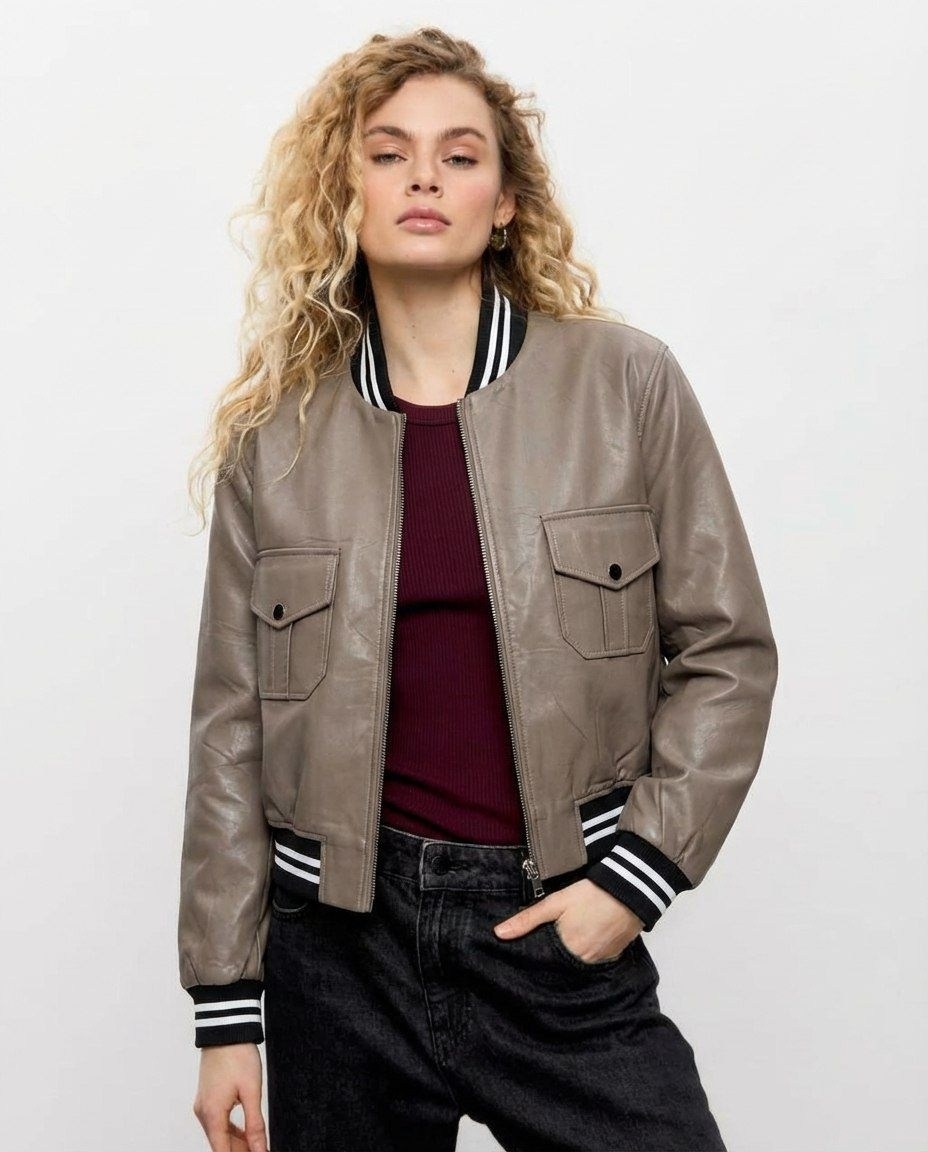 косуха серая винтажная куртка кожаная оверсайз aftfbasic,косуха винтажная куртка кожаная oversize серая monyken,косуха винтажная куртка кожаная oversize серая mony,косуха оверсайз кожаная куртка,косух