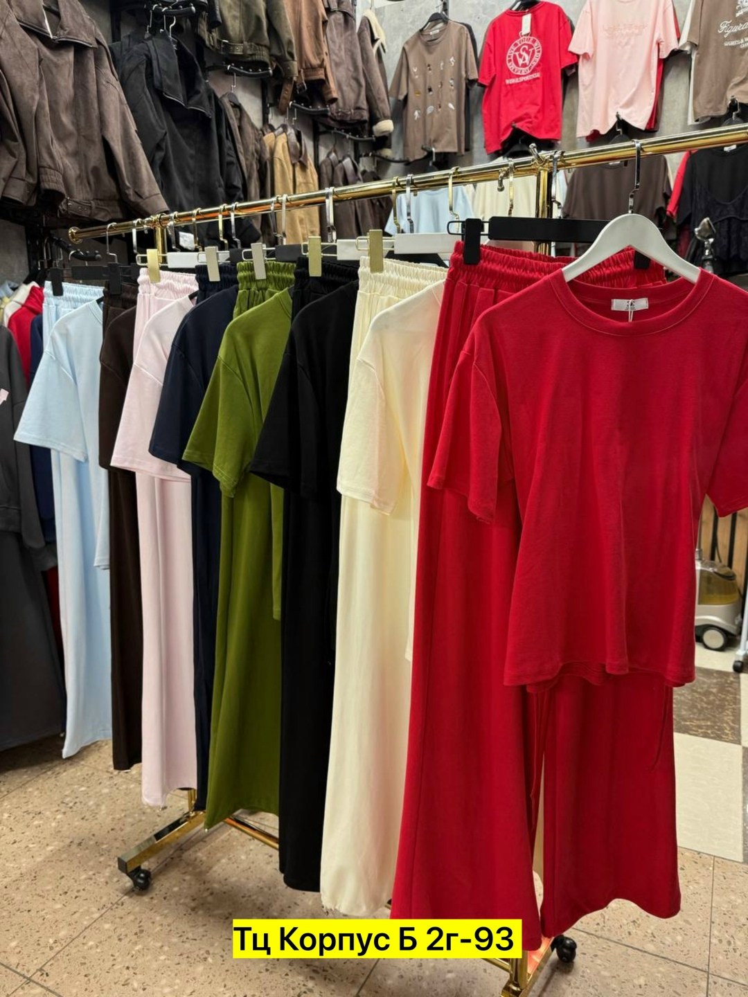 стильные костюмы,женский костюм,костюм с брюками,костюм трикотаж,одежда для женщин