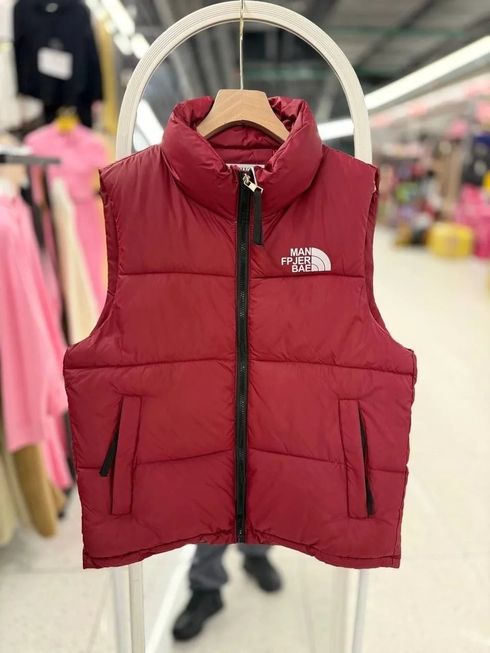 жилет утепленный the north face,жилет,жилетка,жилетка женская,жилет мужской