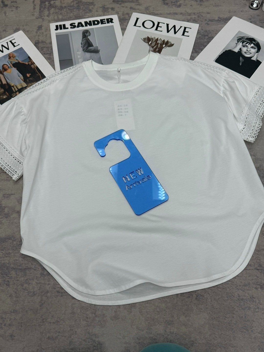 футболка с кружевами,кружевная футболка,футболки для женщин,блузка кружевная,футболка женская