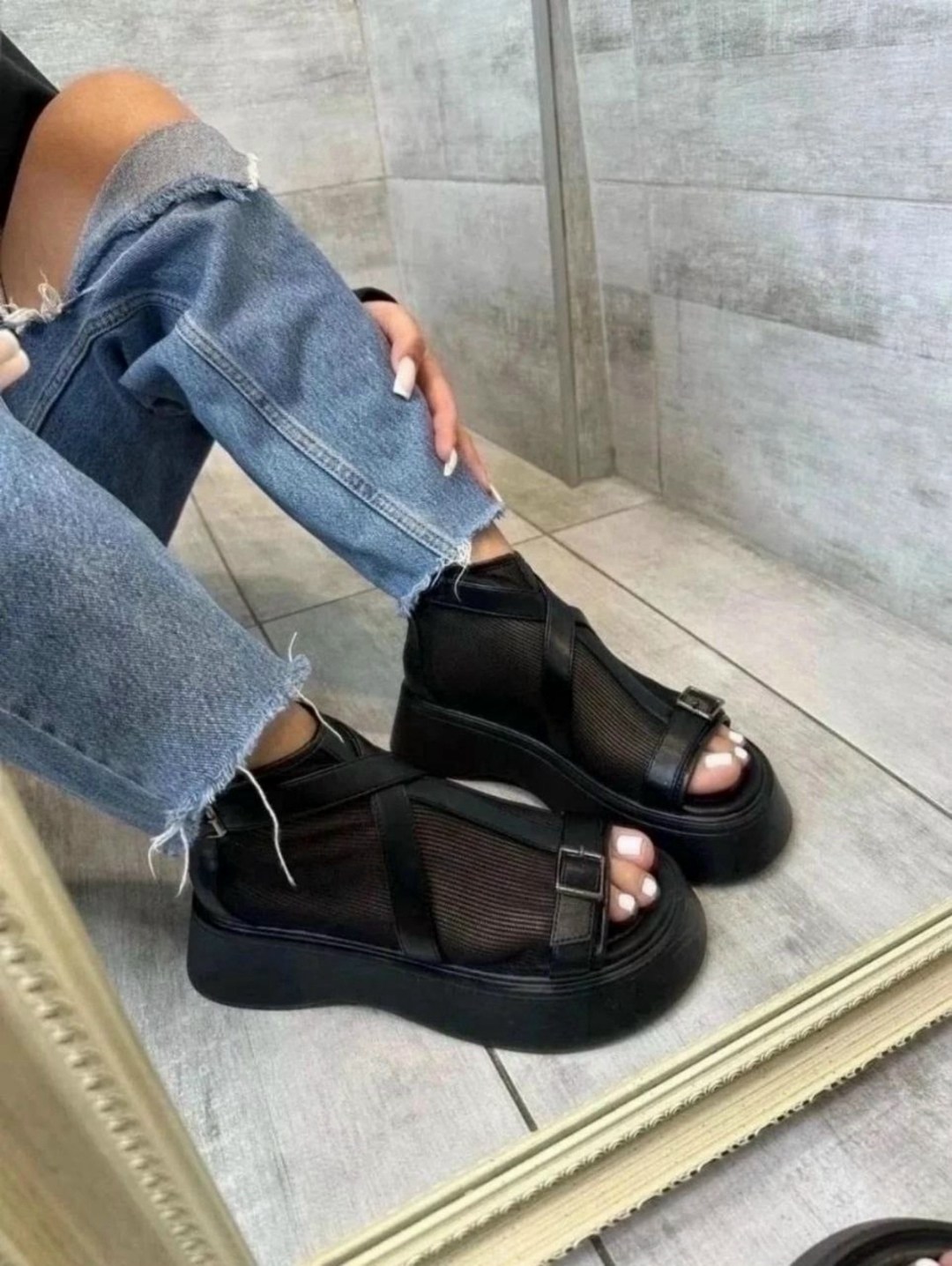 босоножки кожа,босоножки сетка,босоножки женские,стильные босоножки,босоножки на платформе