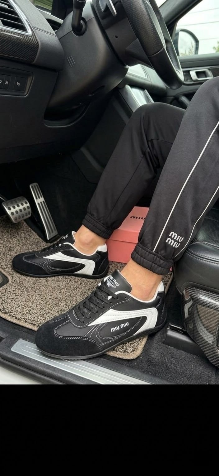 кроссовки puma,женские кроссовки,,спортивные костюм,кроссовки miu miu new balance