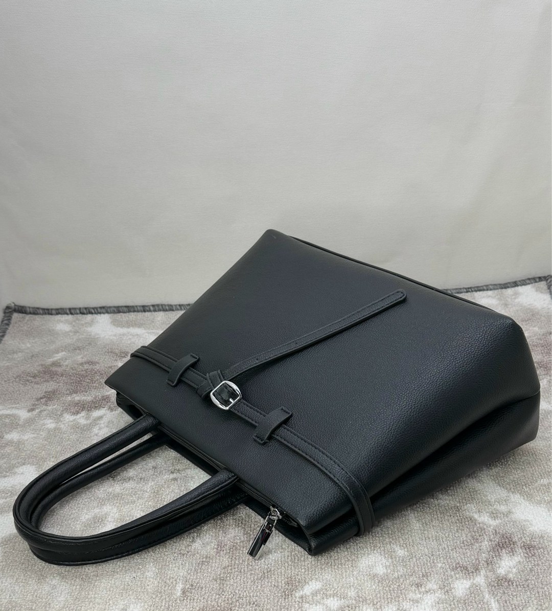 сумка,черная сумка женская,классическая сумка,элегантная сумка,женская сумка