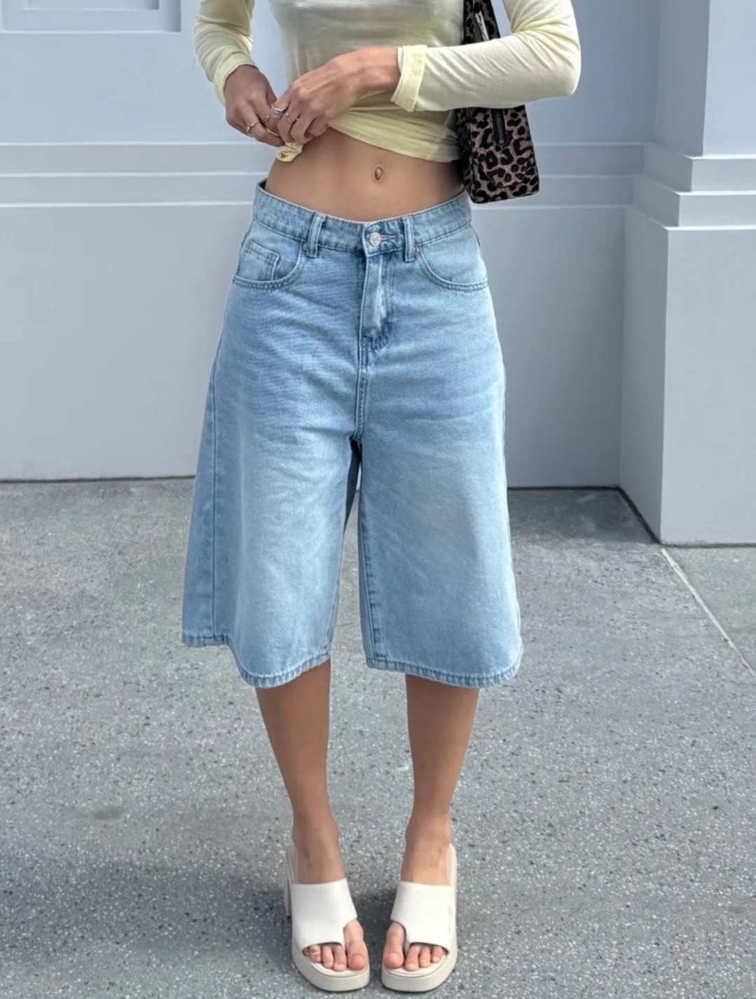 широкие джинсовые шорты,шорты бермуды джинсовые,джинсовые шорты,женские шорты джинсовые,джинсовые бермуды