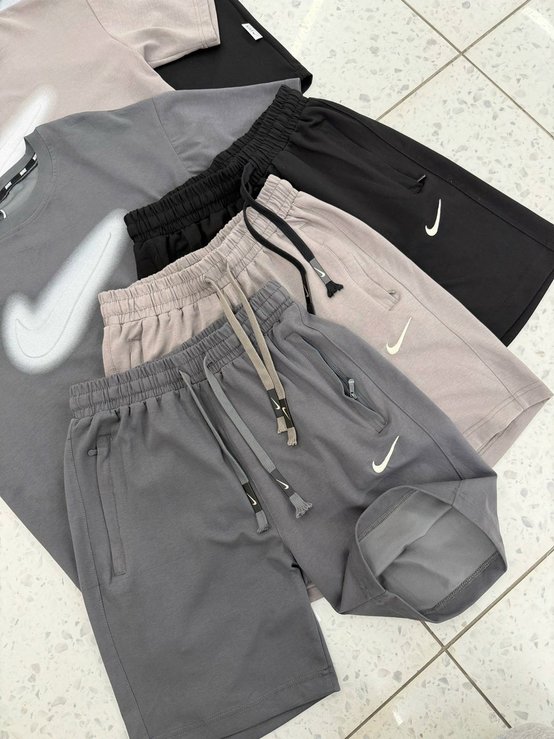 костюм футболка шорты спортивный,спортивный костюм nike мужской,костюм спортивный мужской,спортивные костюмы nike,спортивные костюм