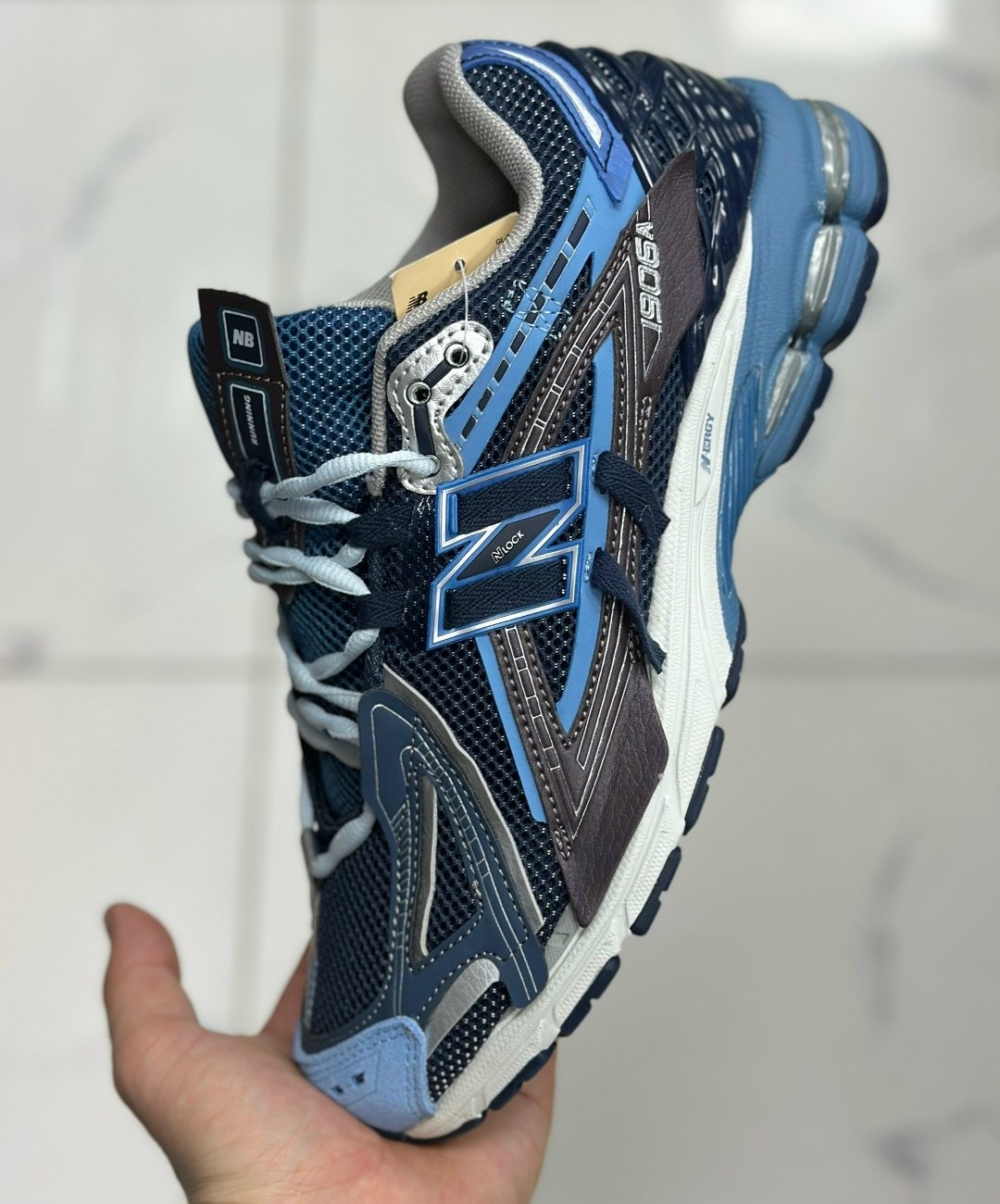 кроссовки balenciaga runner,мужские кроссовки balenciaga runner черные,кроссовки new balance 1906a black,кроссовки new balance 1906,кроссовки balenciaga runner цвет black matt