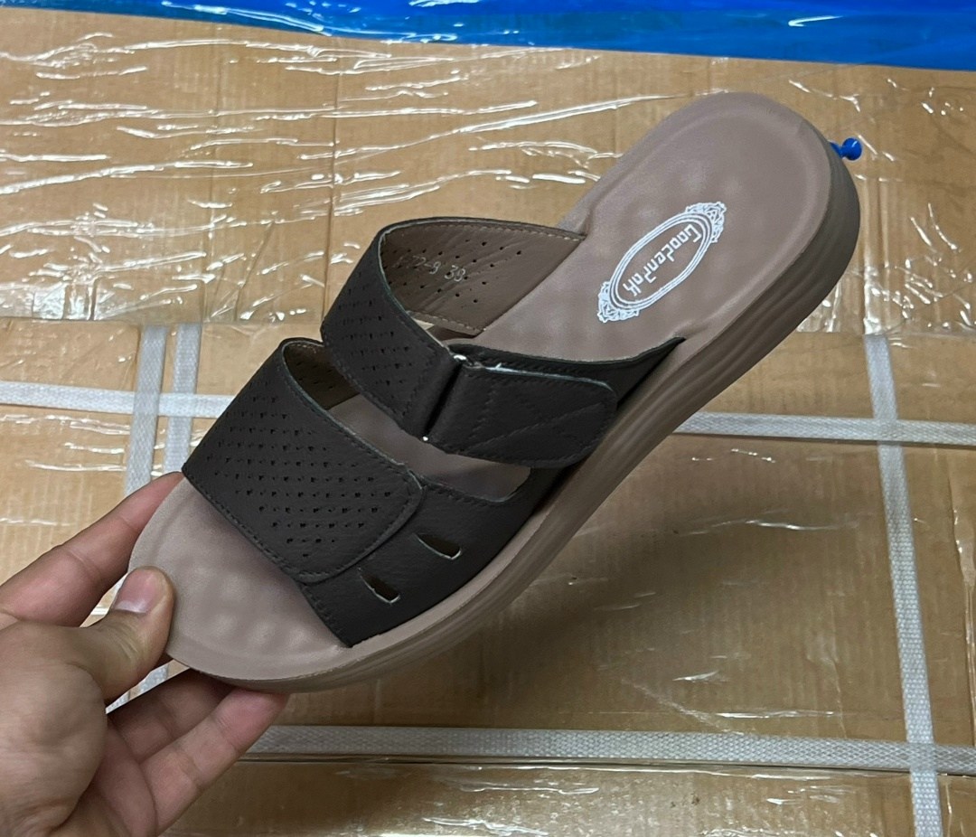 мужские шлепанцы,,шлепанцы женские,шлепки мужские,босоножки сандали