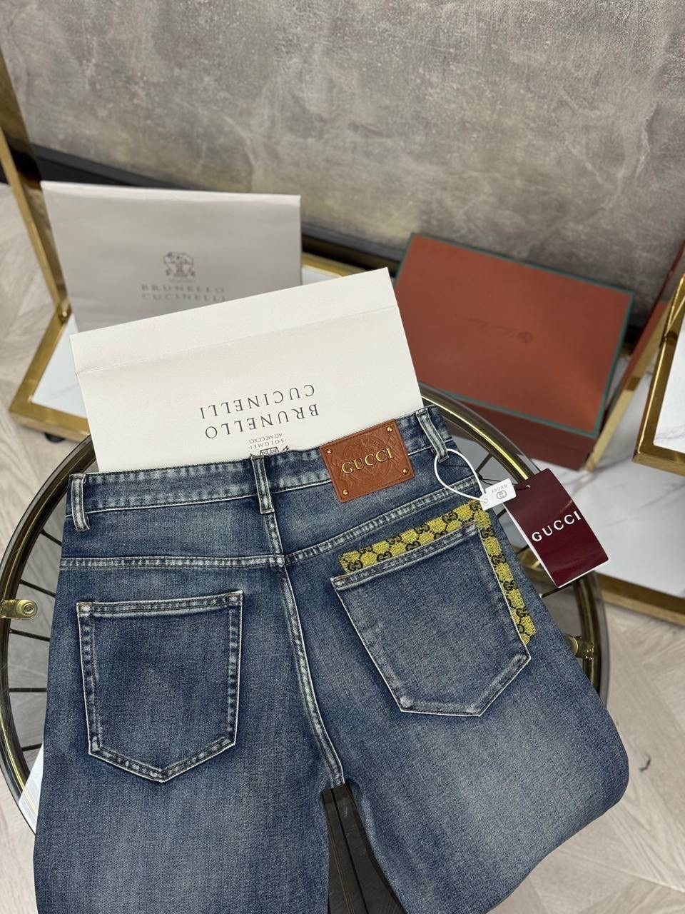 джинсы стильные,джинсы,женские джинсы,джинсы мужские,джинсы burberry