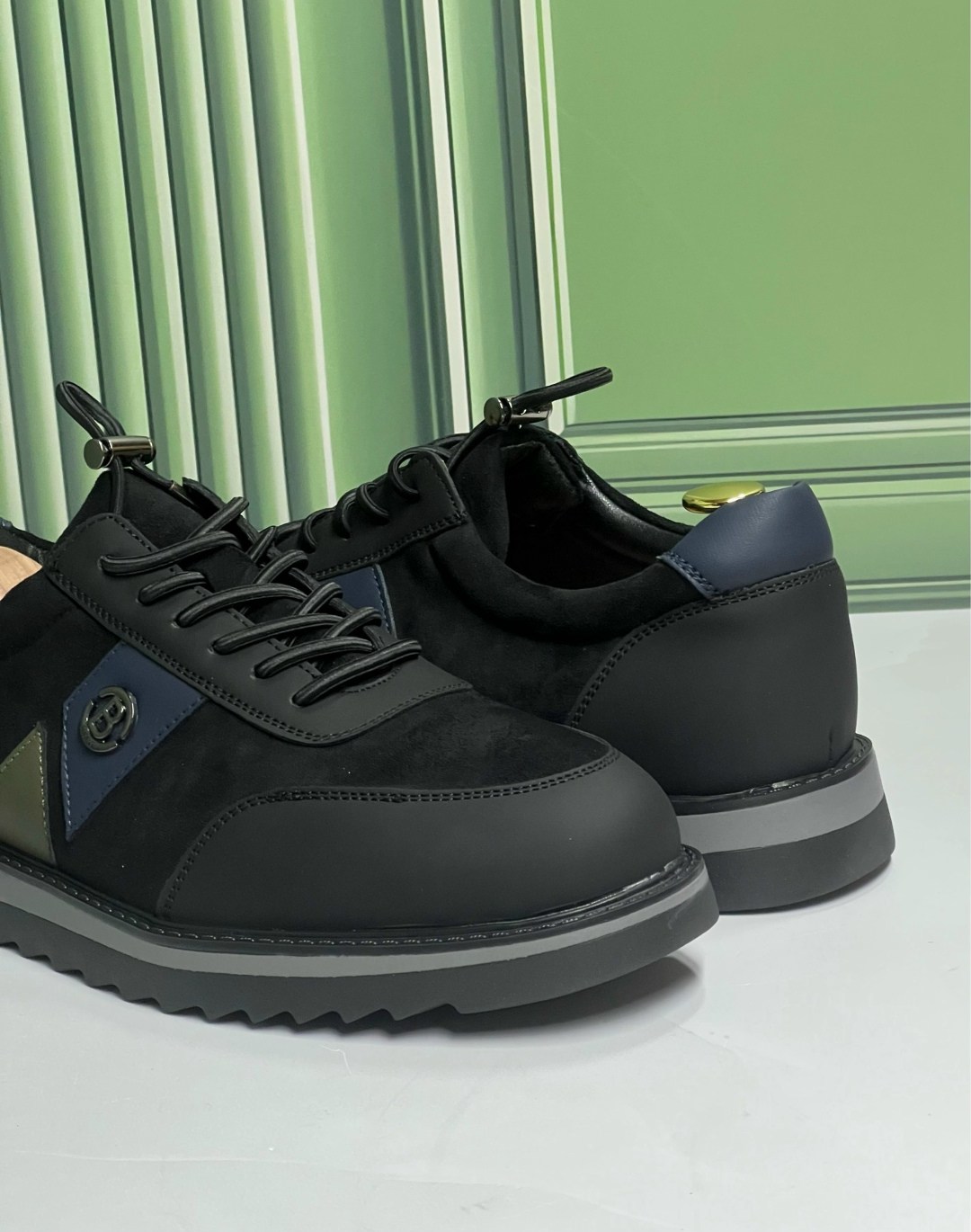 ,мужская ,кроссовка мужской,кроссовки для мужчин,кроссовки мужские кожаные